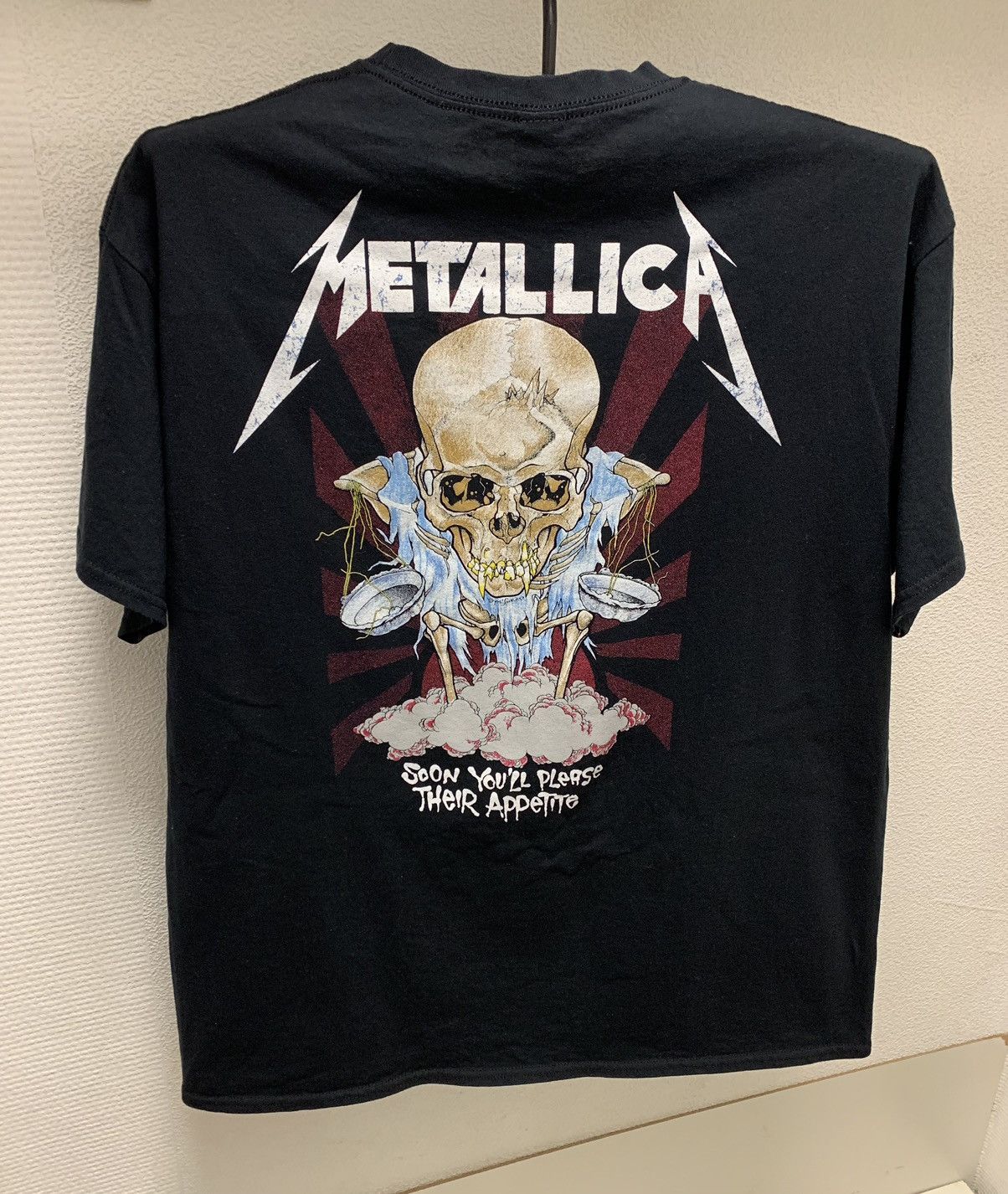 Metallica vintage band tee money tips her scales Xl t-shirt