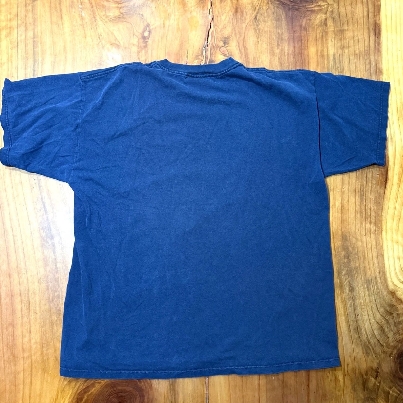 Gildan VINTAGE Oasis Gildan T-Shirt Navy XL 1999 200 Tour Band Tee Cotton Short Sleeve Mens Grunge Graphic 1990s Size US XL / EU 56 / 4 - 6 Thumbnail