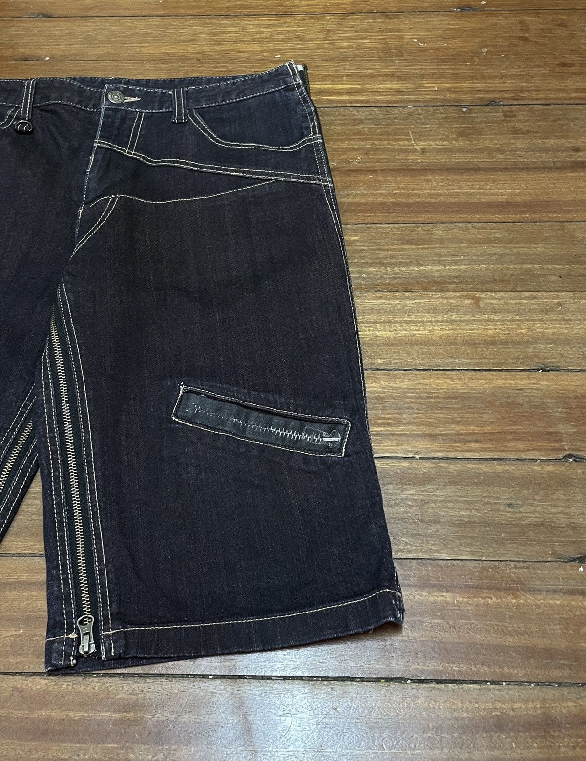 PPFM × Vintage Rare Design Vintage Brand PPFM Waxed Short Jeans 1990s Size US 33 - 6 Thumbnail