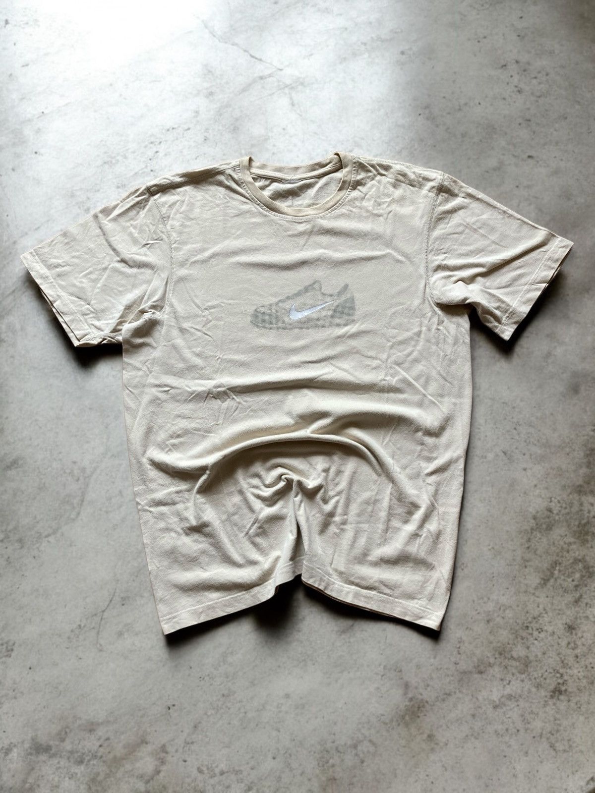 Nike × Vintage Vintage 90s Nike central swoish logo tee tshirt L y2k drip Size US M / EU 48-50 / 2 - 1 Thumbnail
