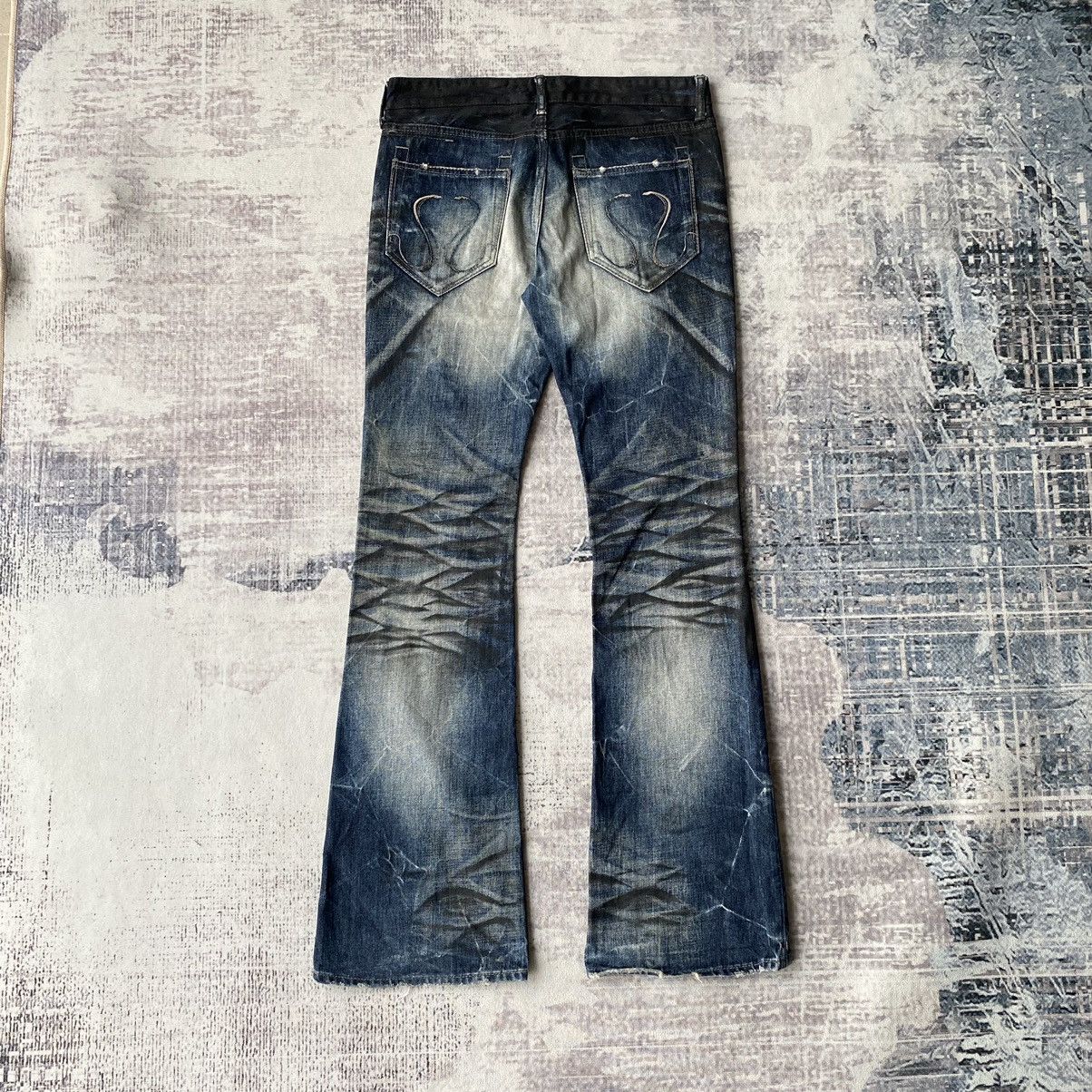 CIVARIZE Civarize Flare Black Wax Denim Jeans Size US 31 - 11 Thumbnail