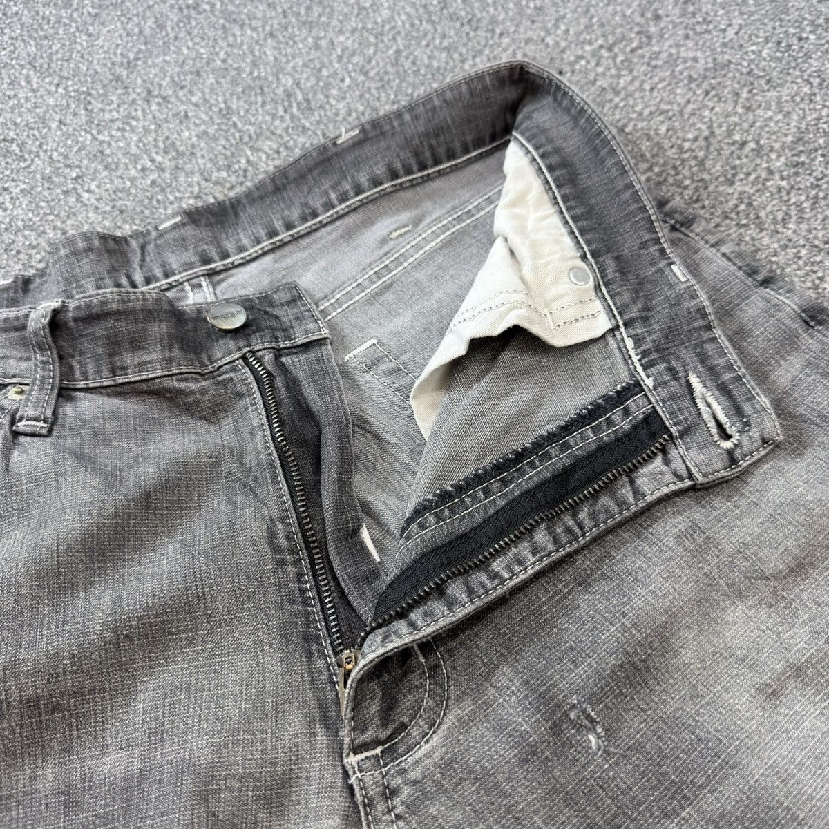 Denim & Co. Vintage Archives Faded Black Jeans Wrangler Wideleg Denim Size US 31 - 13 Thumbnail