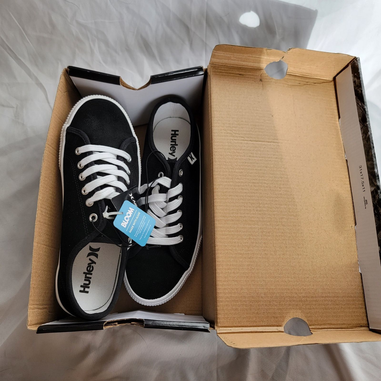 Hurley Hurley Black Suede Low Top Sneakers Size 7.5 Size US 7.5 / IT 37.5 - 6 Thumbnail