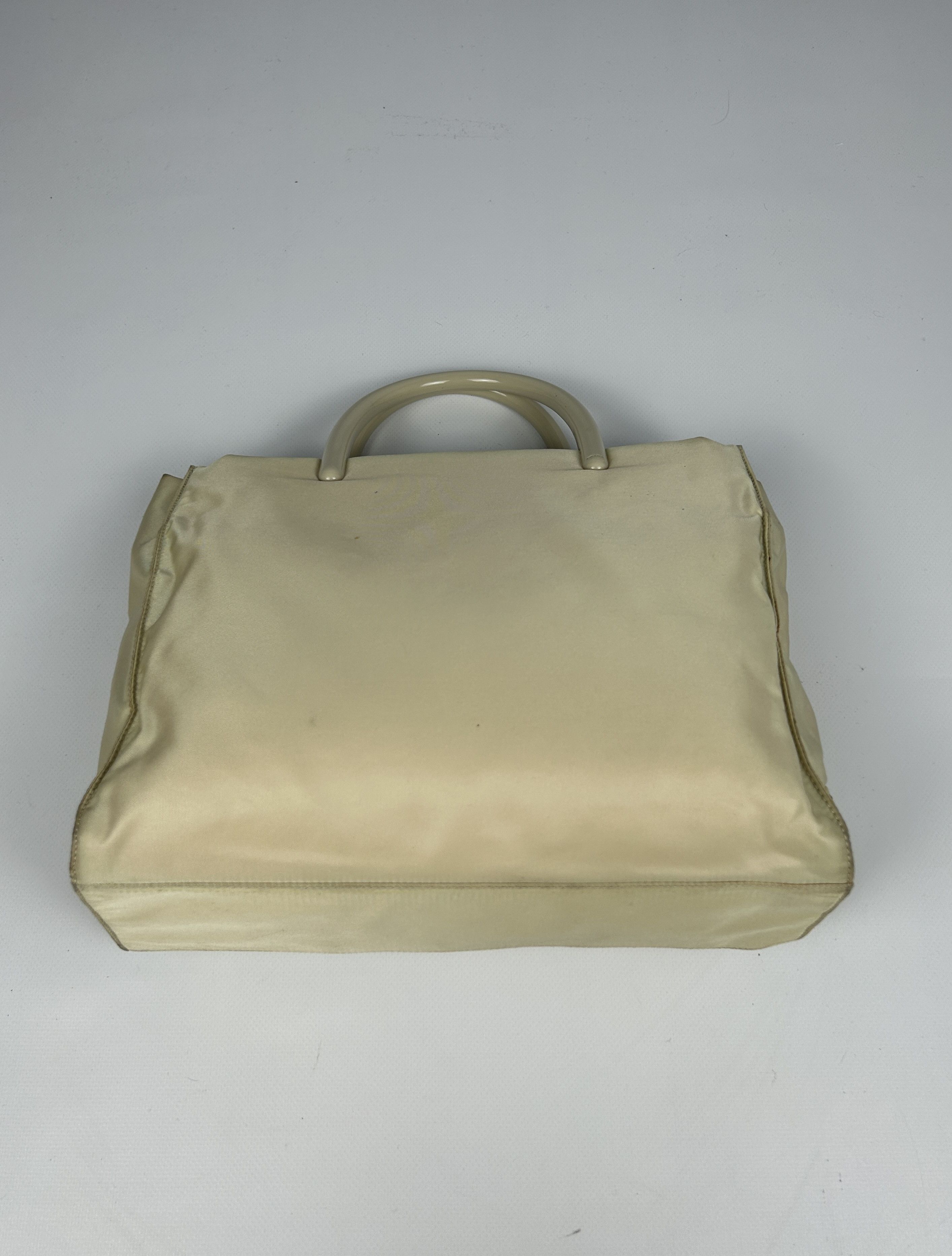 Prada Vintage y2k prada nylon triangle logo plastic handle bag Size ONE SIZE - 12 Thumbnail