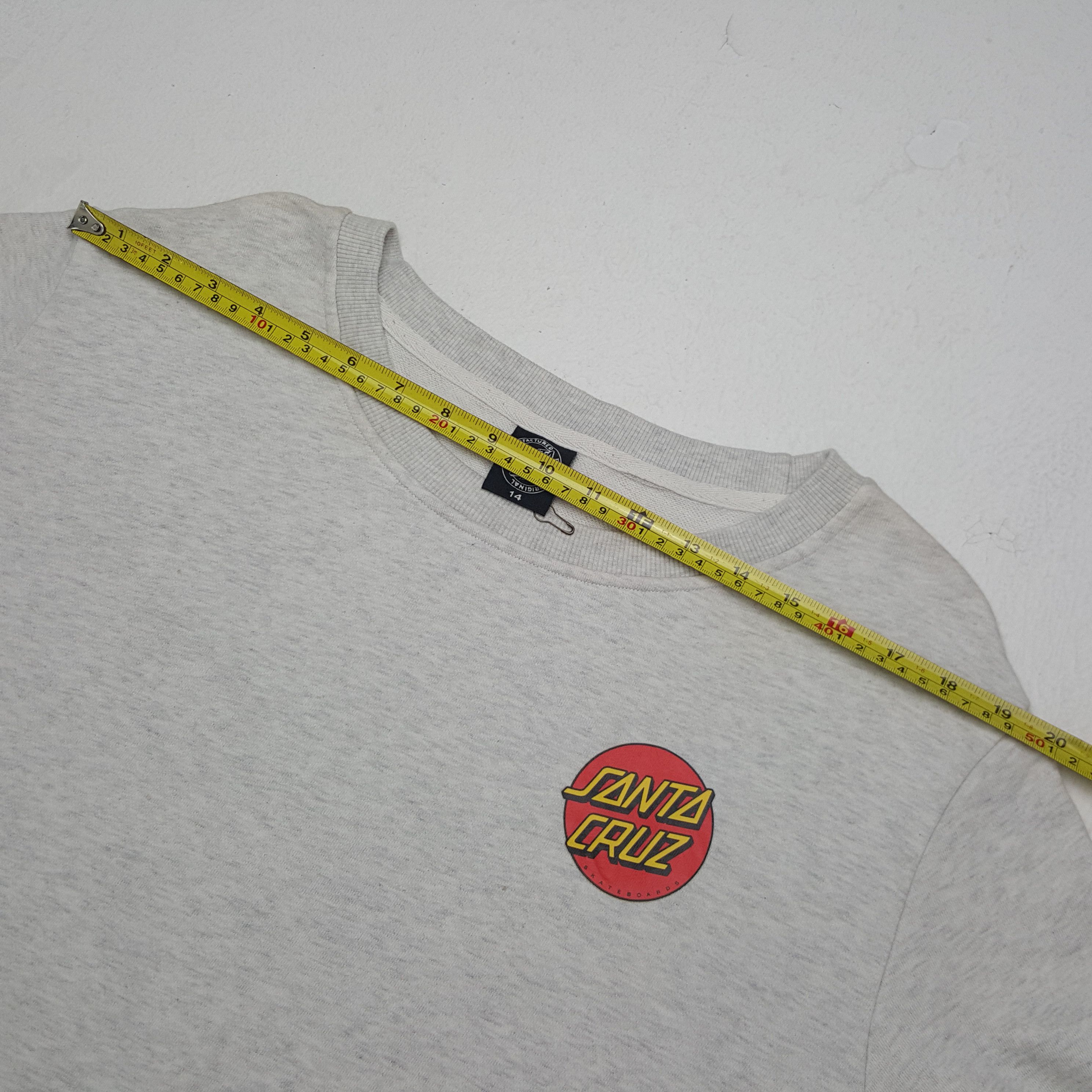 Santa Cruz Skateboards × Vintage Vintage Santa Cruz Skateboards Style Sweatshirt Size US XL / EU 56 / 4 - 6 Thumbnail