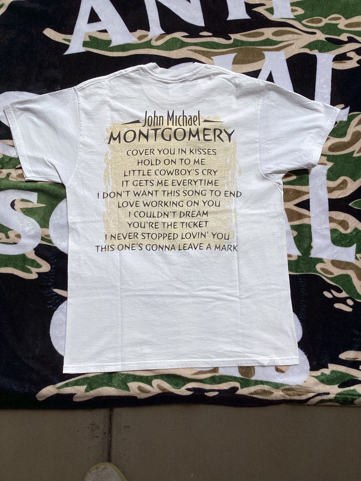 Band Tees × Delta × Vintage Vtg 98 John Michael Montgomery leave a Mark band music Tee Size US L / EU 52-54 / 3 - 3 Thumbnail