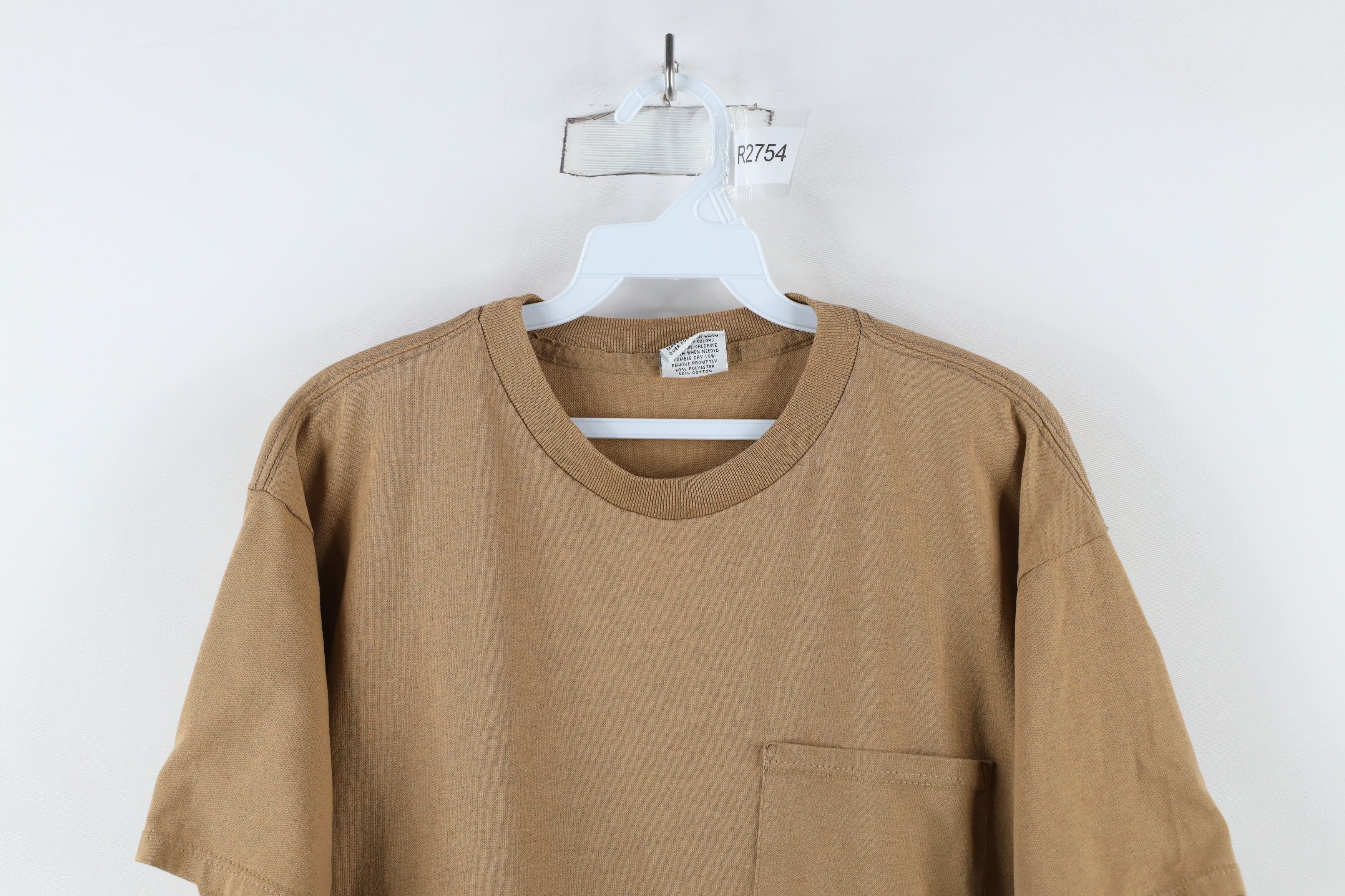 Vintage Vintage 90s Streetwear Blank Pocket T-Shirt Beige USA Size US M / EU 48-50 / 2 - 2 Thumbnail