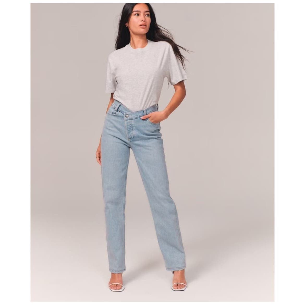 Abercrombie & Fitch The 90’s Straight Ultra High Jean