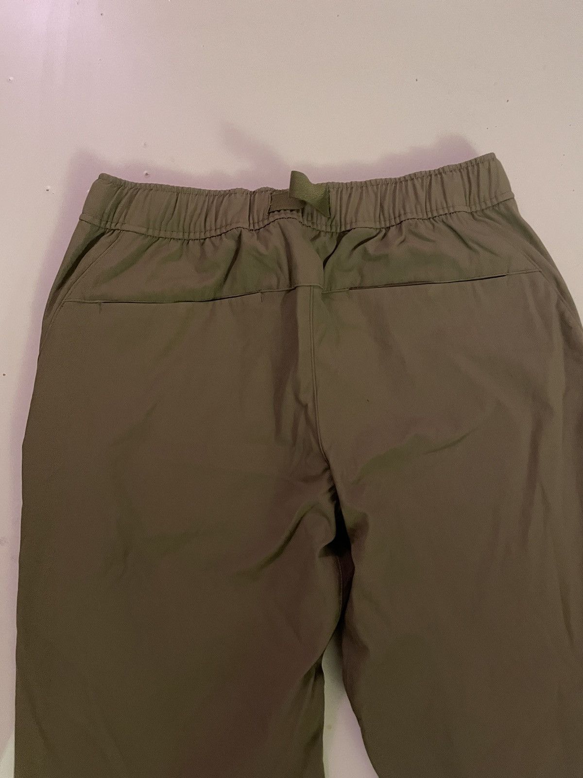 Uniqlo Uniqlo Tech Pants Size US 30 / EU 46 - 2 Thumbnail