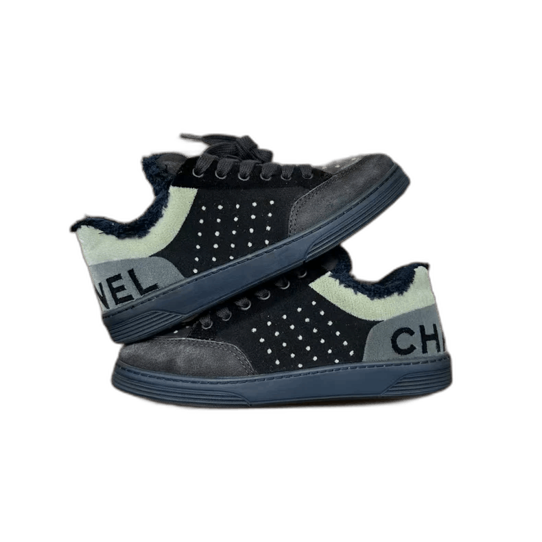 Chanel Chanel Plush Low-Top Casual Sneakers Size 37.5 Size US 8 / IT 38 - 1 Thumbnail