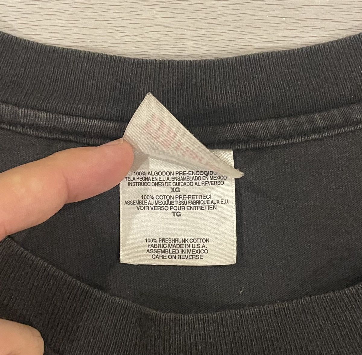 Hanes × Vintage Vintage 1997 Nirvana From The Muddy Banks T-Shirt Men’s XL Size US XL / EU 56 / 4 - 4 Thumbnail