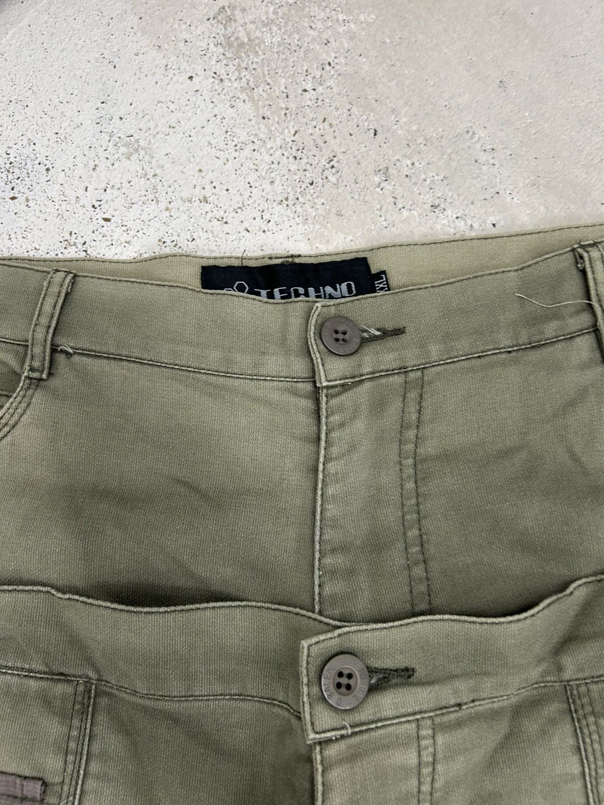 20471120 × GOSTAR DE FUGA × Japanese Brand Techno Japan Double Waist Baggy Cargo Parachute Faded Green Size US 35 - 12 Thumbnail
