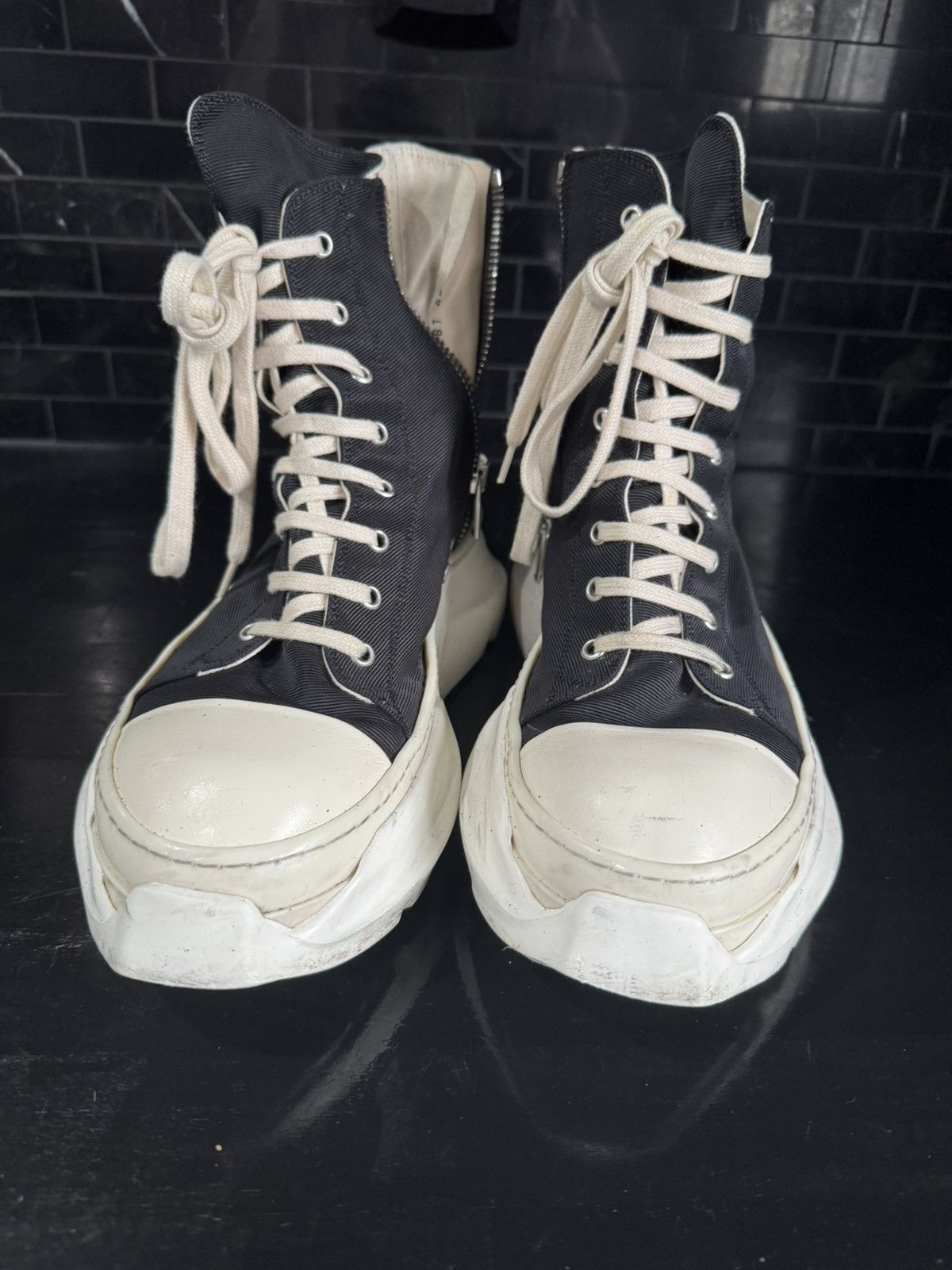 Rick Owens Rick Owens DRKSHDW HIGH TOPS Size US 9 / EU 42 - 2 Thumbnail