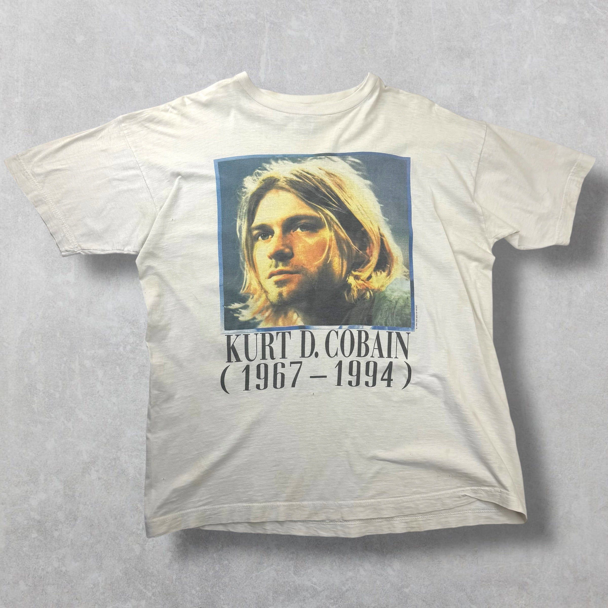 Vintage Vintage 1994 Nirvana Kurt Cobain Memorial Portait Tee L Size US L / EU 52-54 / 3 - 1 Thumbnail