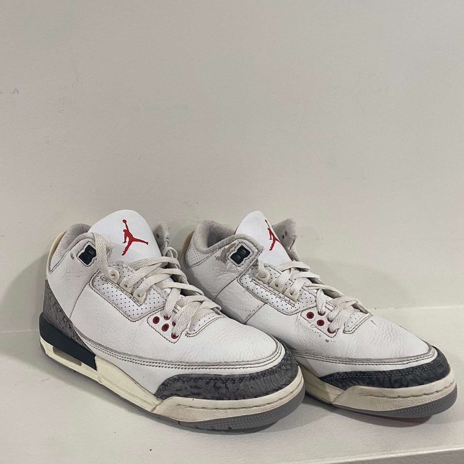 Jordan Brand Jordan 3 white cement reimagined Size US 7 / EU 40 - 1 Thumbnail