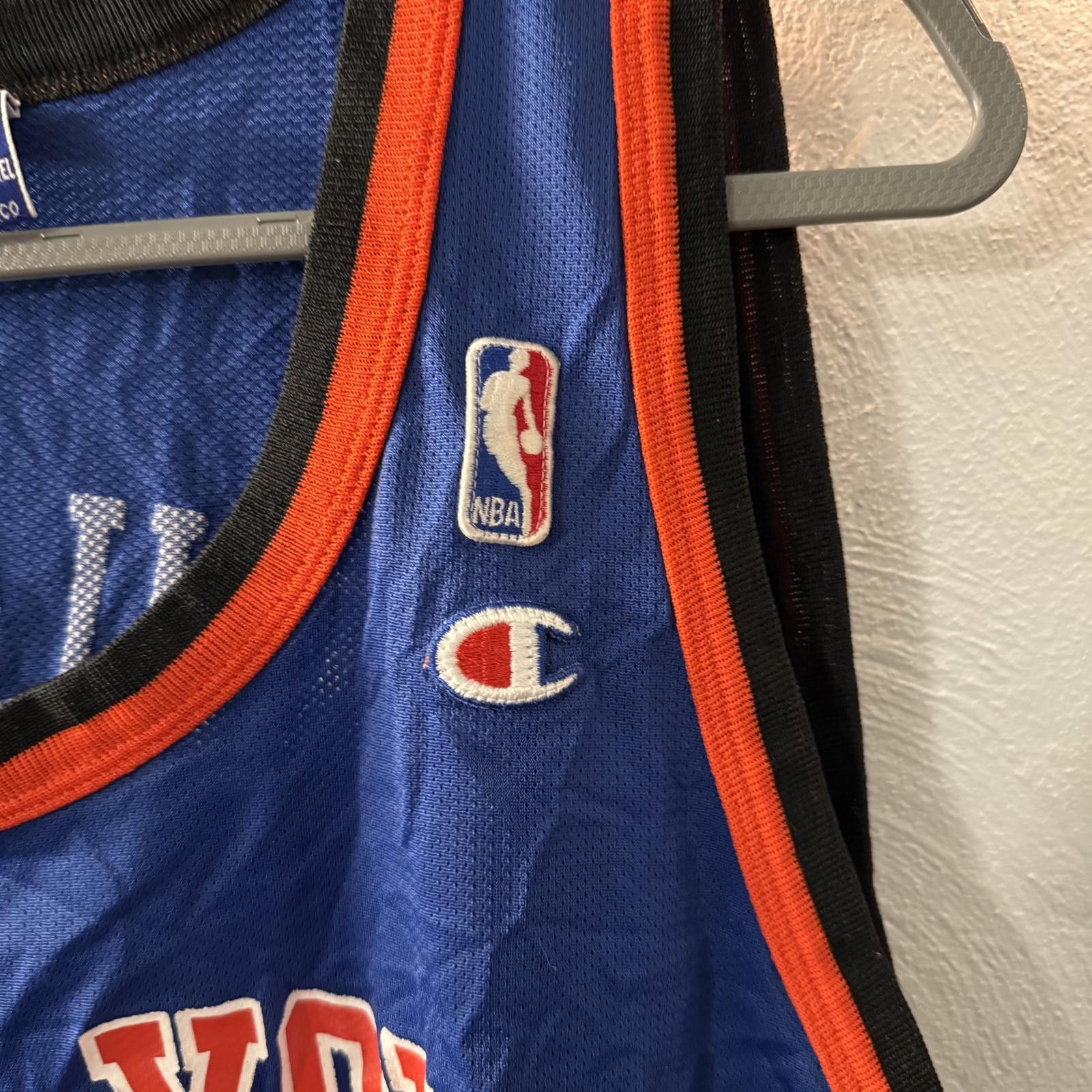 Champion New York Knicks Allan Houston Champion NBA Jersey Size 52 Size ONE SIZE - 6 Thumbnail