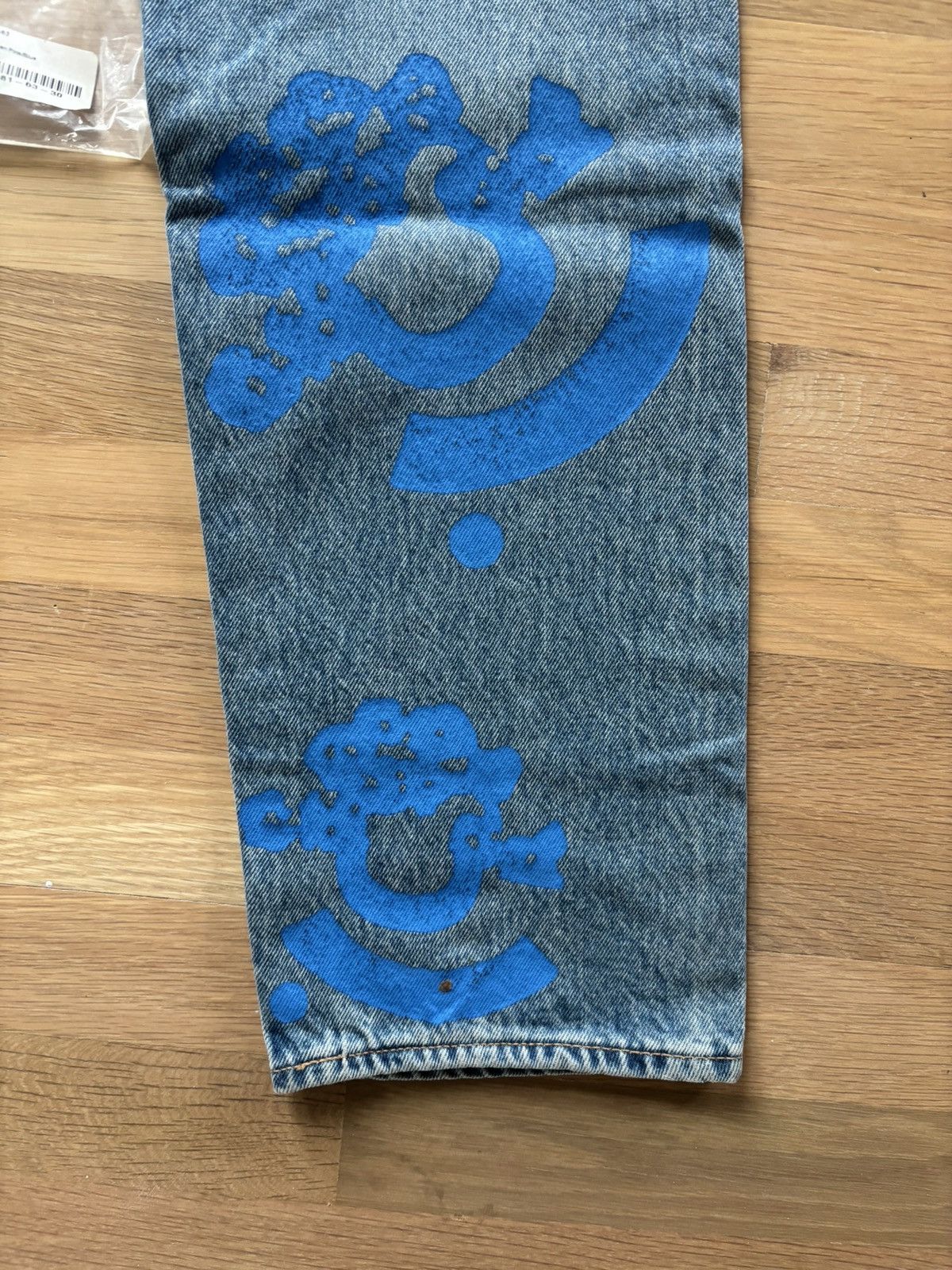 DENIM TEARS Denim Tears Bstroy Tears Lightwash Blue/Pink Jeans 30x32 Size US 30 / EU 46 - 13 Thumbnail