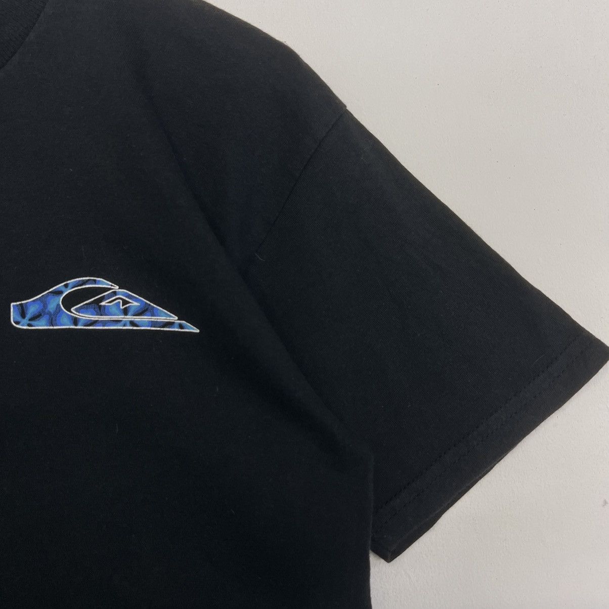 Quiksilver QUIKSILVER VINTAGE SURF BOARDING COMPANY BACKHIT TSHIRT Size US S / EU 44-46 / 1 - 6 Thumbnail