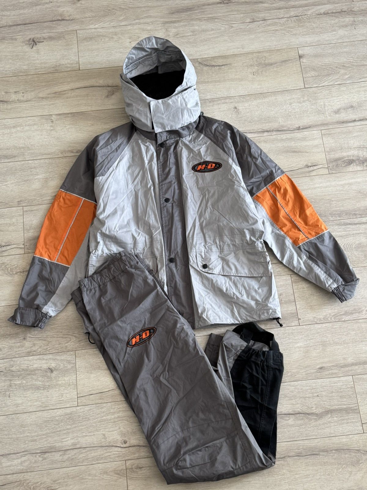 Harley Davidson Harley Davidson Windbreaker Rain Jacket Stirrup Pants Set Size US M / EU 48-50 / 2 - 1 Thumbnail