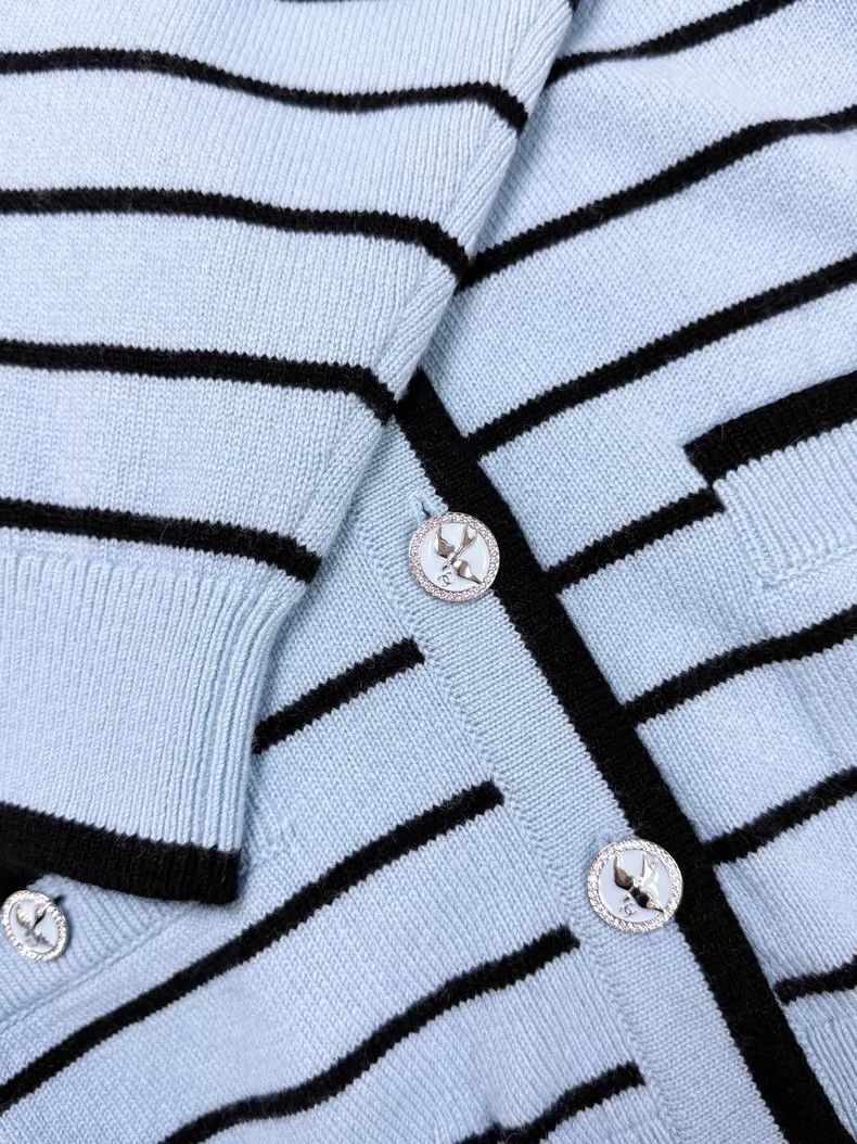 Chanel Chanel 25S spring and summer blue black striped bird diamo Size XS / US 0-2 / IT 36-38 - 4 Thumbnail