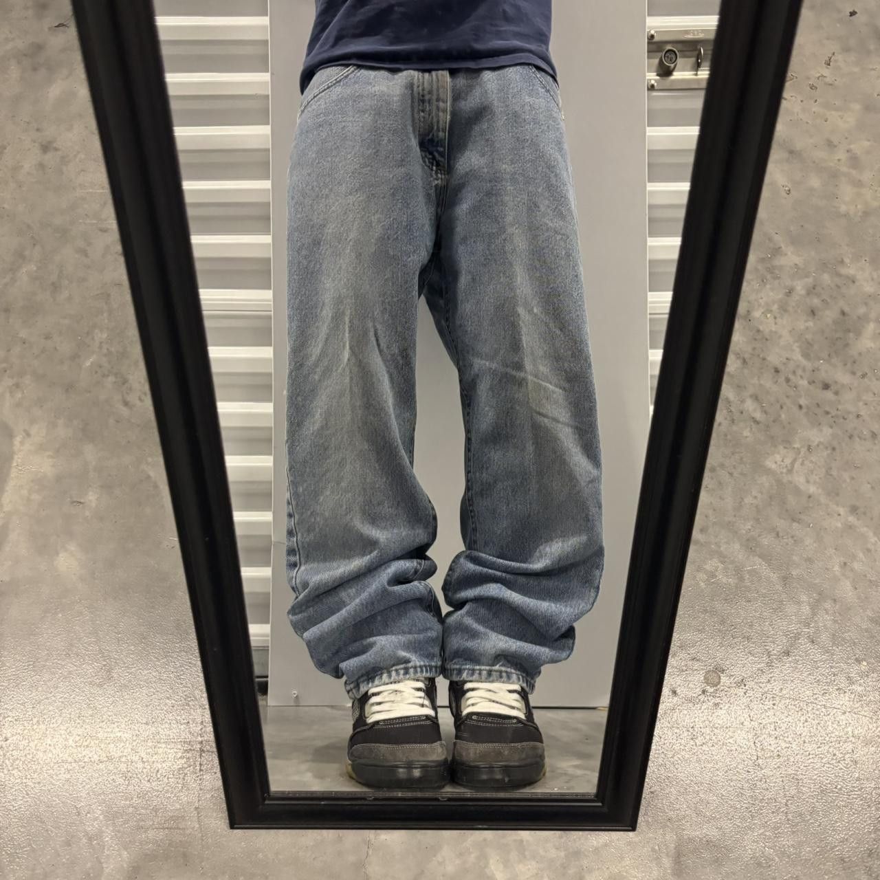 Japanese Brand × Vintage Crazy Vintage Y2K/2000s Light Wash Essential Denim Jeans! Size US 33 - 1 Thumbnail