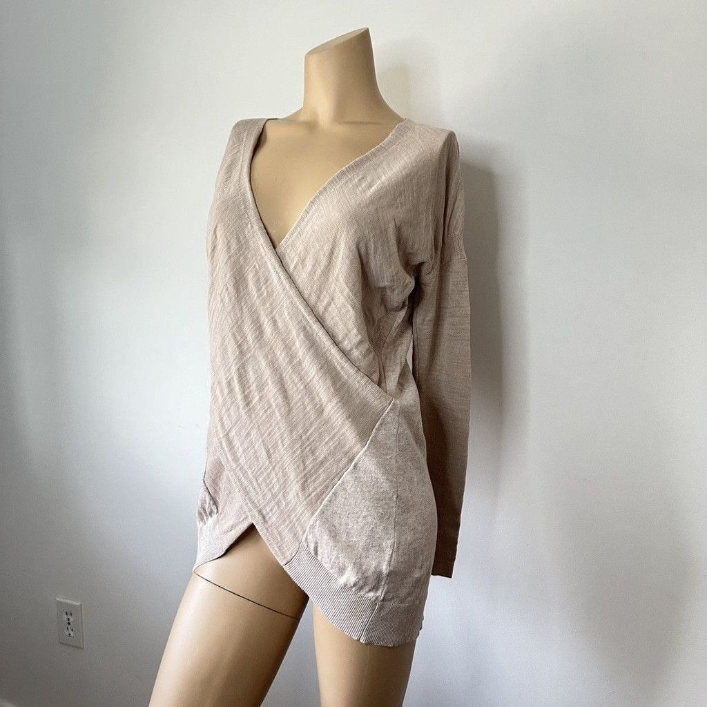 Allsaints All Saints Twist Jumper Deep V Neck Keyhole Pink Sweater S Size S / US 4 / IT 40 - 3 Thumbnail