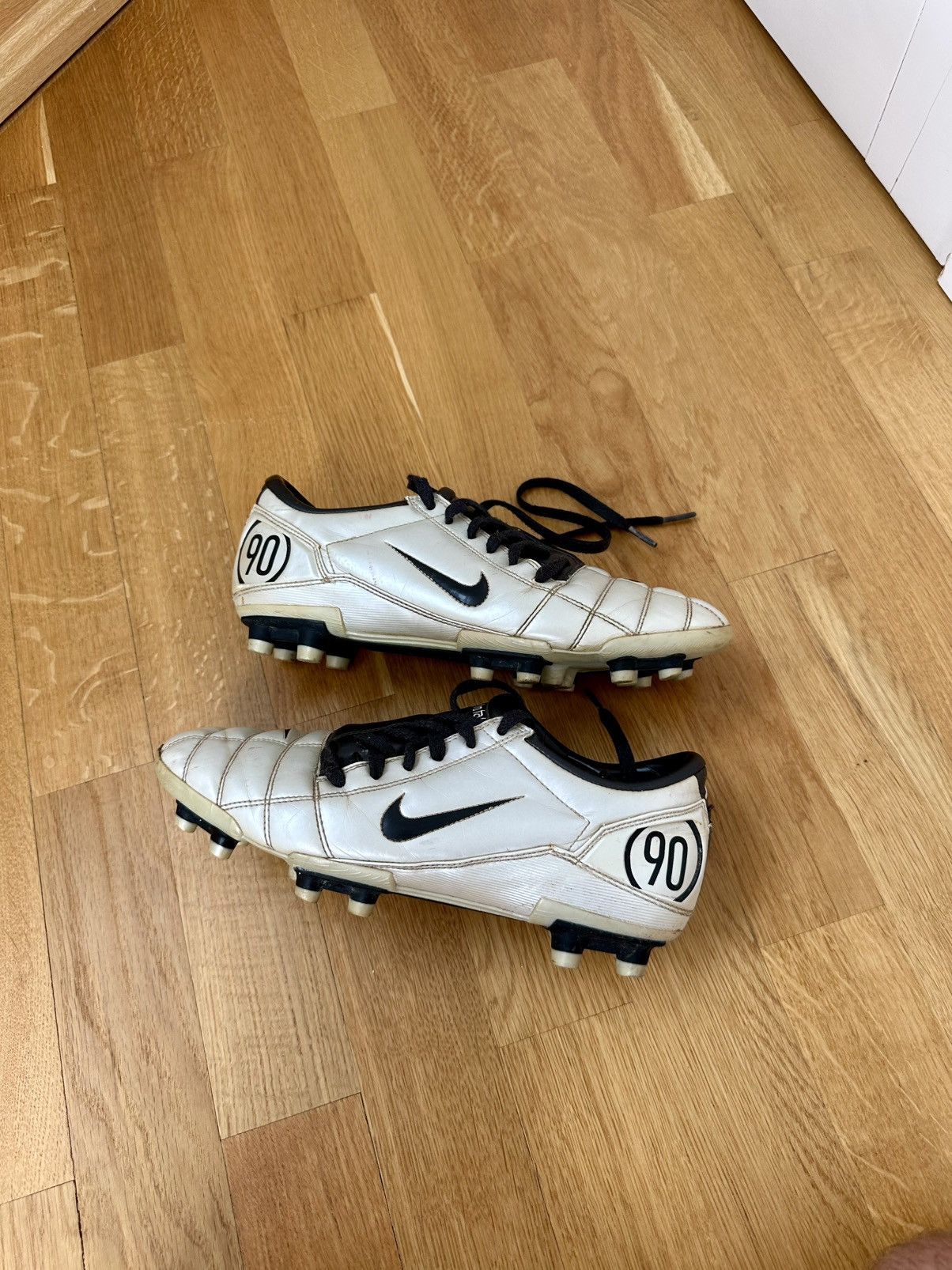 Vintage Nike Total 90 Boots US Size