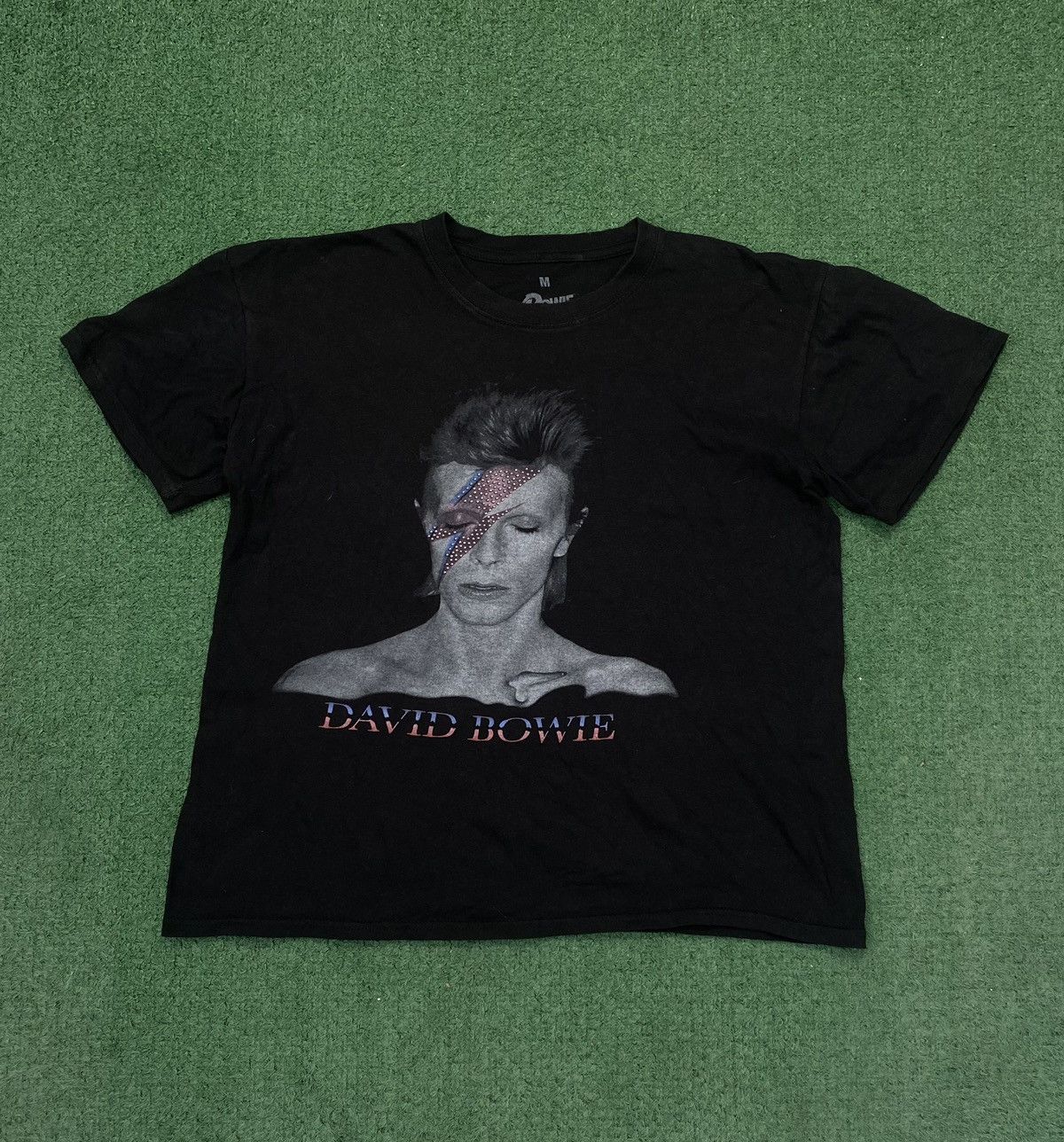 Band Tees David bowie T-shirt tee merch vintage Size US M / EU 48-50 / 2 - 1 Thumbnail
