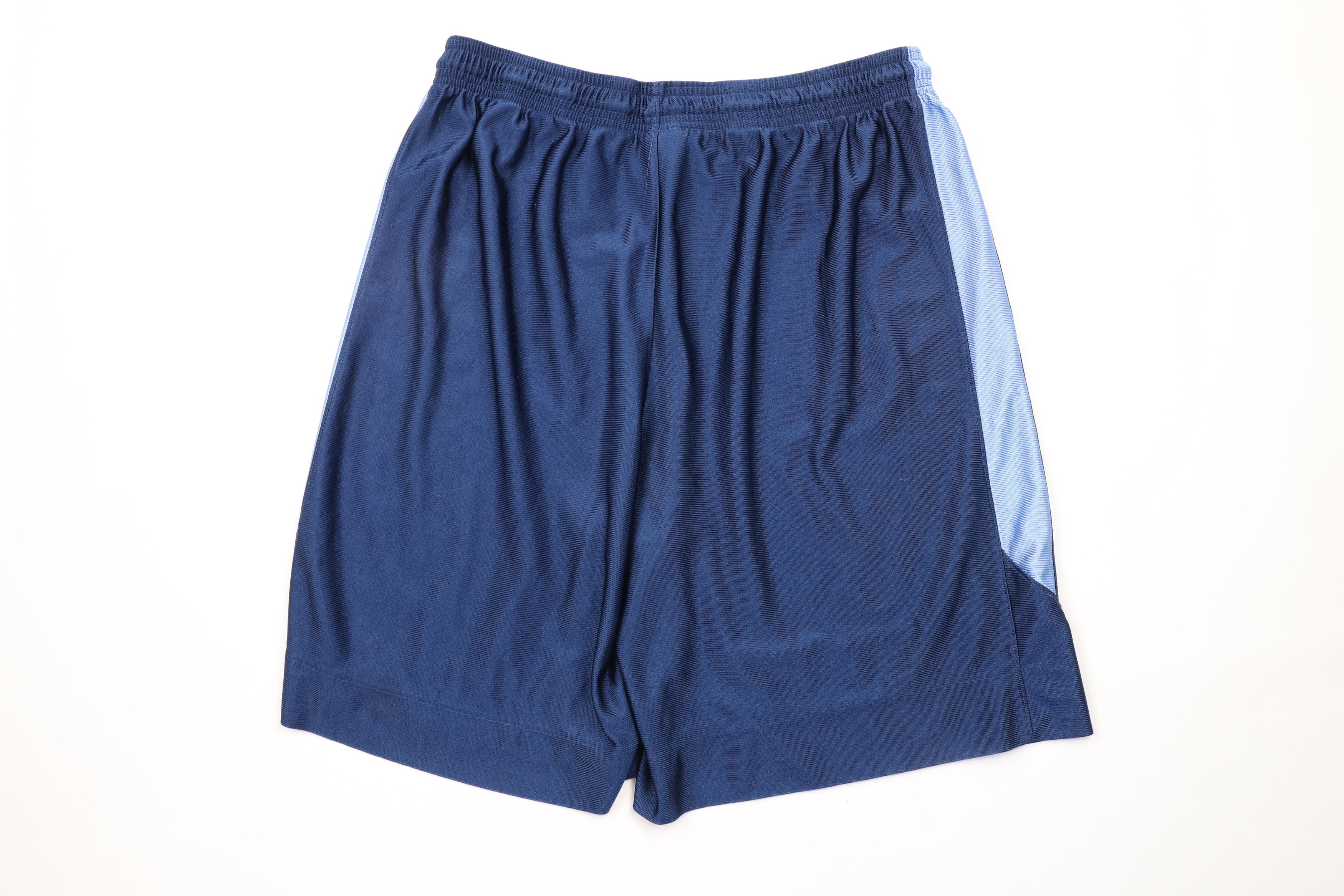 Nike × Vintage Vintage Nike Air Jordan of North Carolina Basketball Shorts Size US 36 / EU 52 - 9 Thumbnail