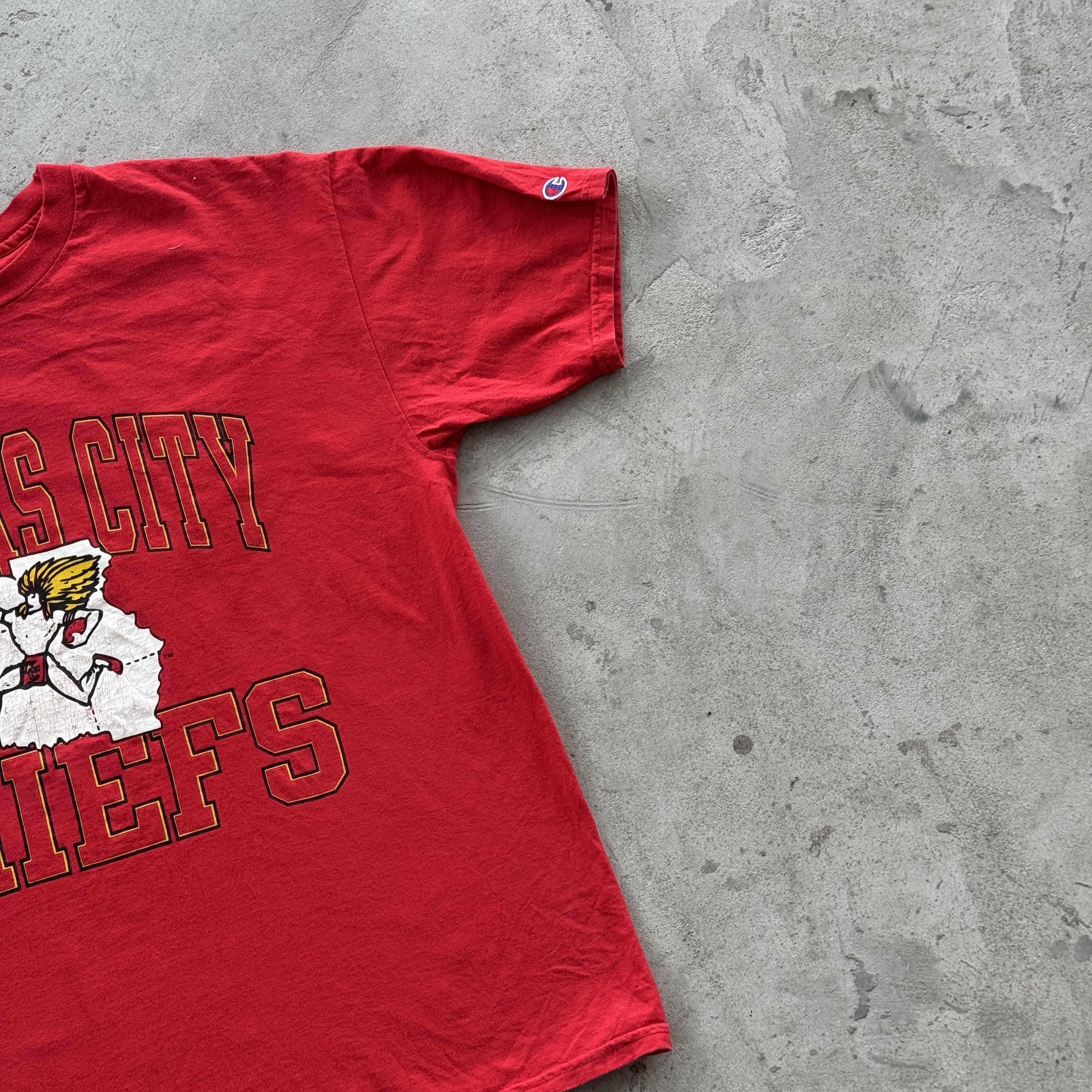 Champion Vintage Champion Kansas City Chiefs T Shirt NFL Fan Apparel Size US XL / EU 56 / 4 - 2 Thumbnail