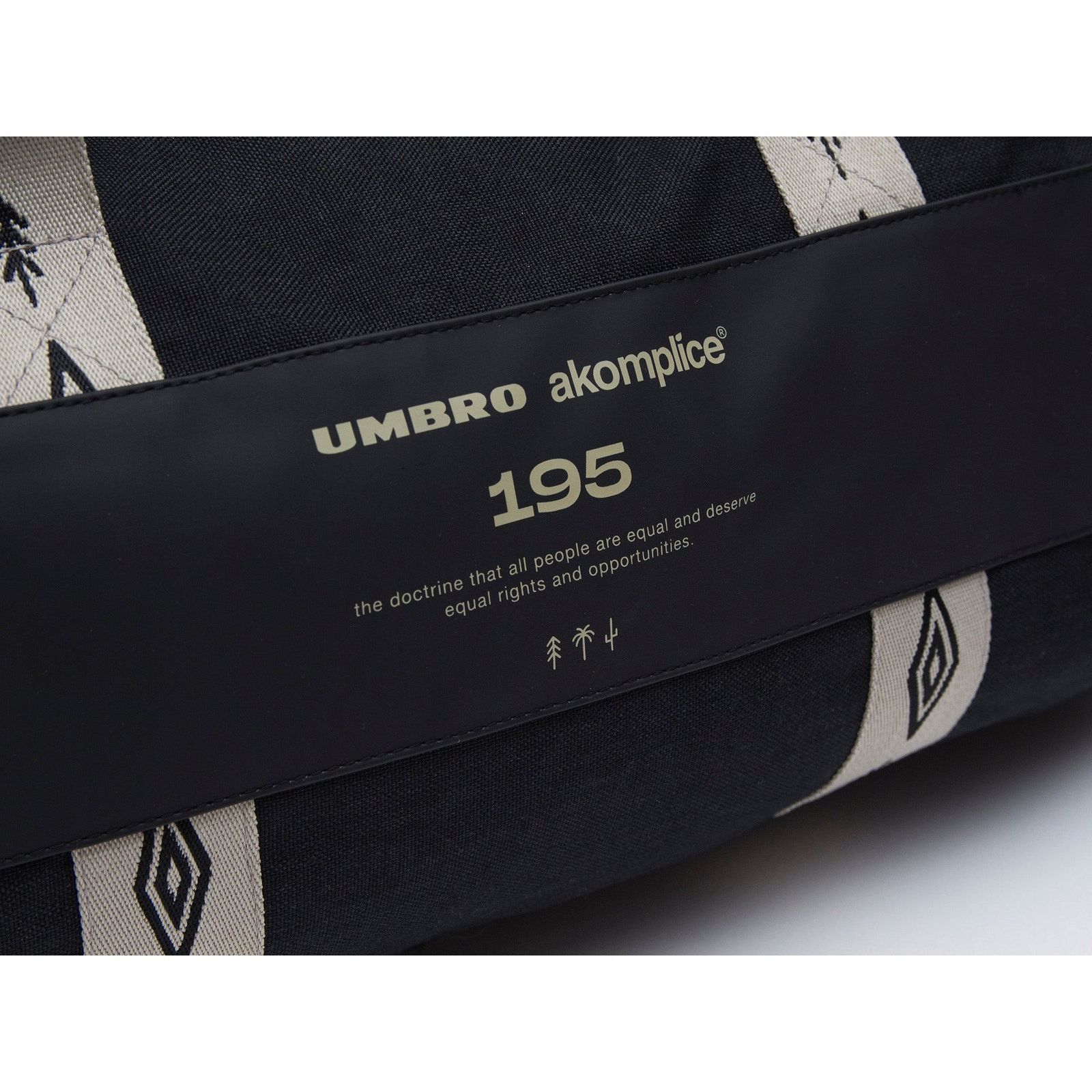 Akomplice AK + UMBRO - ALL LIFE DIAMOND DUFFLE Size ONE SIZE - 9 Thumbnail