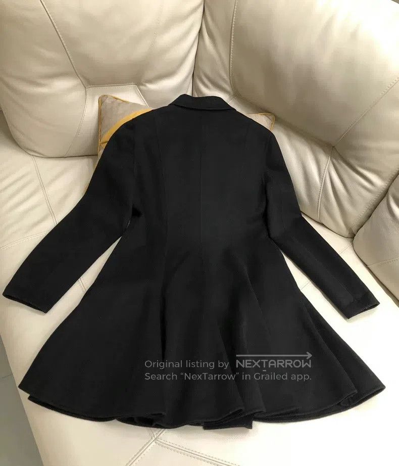 Valentino Valentino Black coat coat Size L / US 10 / IT 46 - 3 Thumbnail
