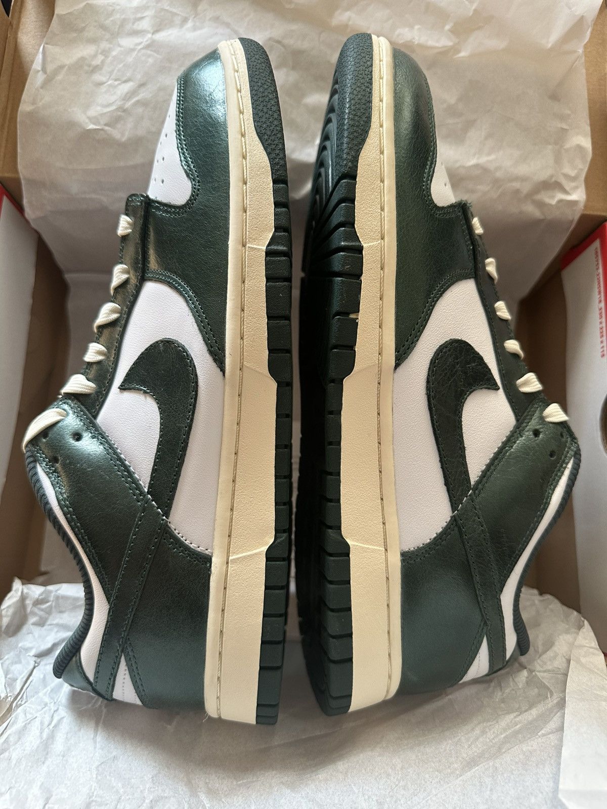 Nike Nike Dunk Low Vintage Green Size US 10 / EU 43 - 2 Thumbnail
