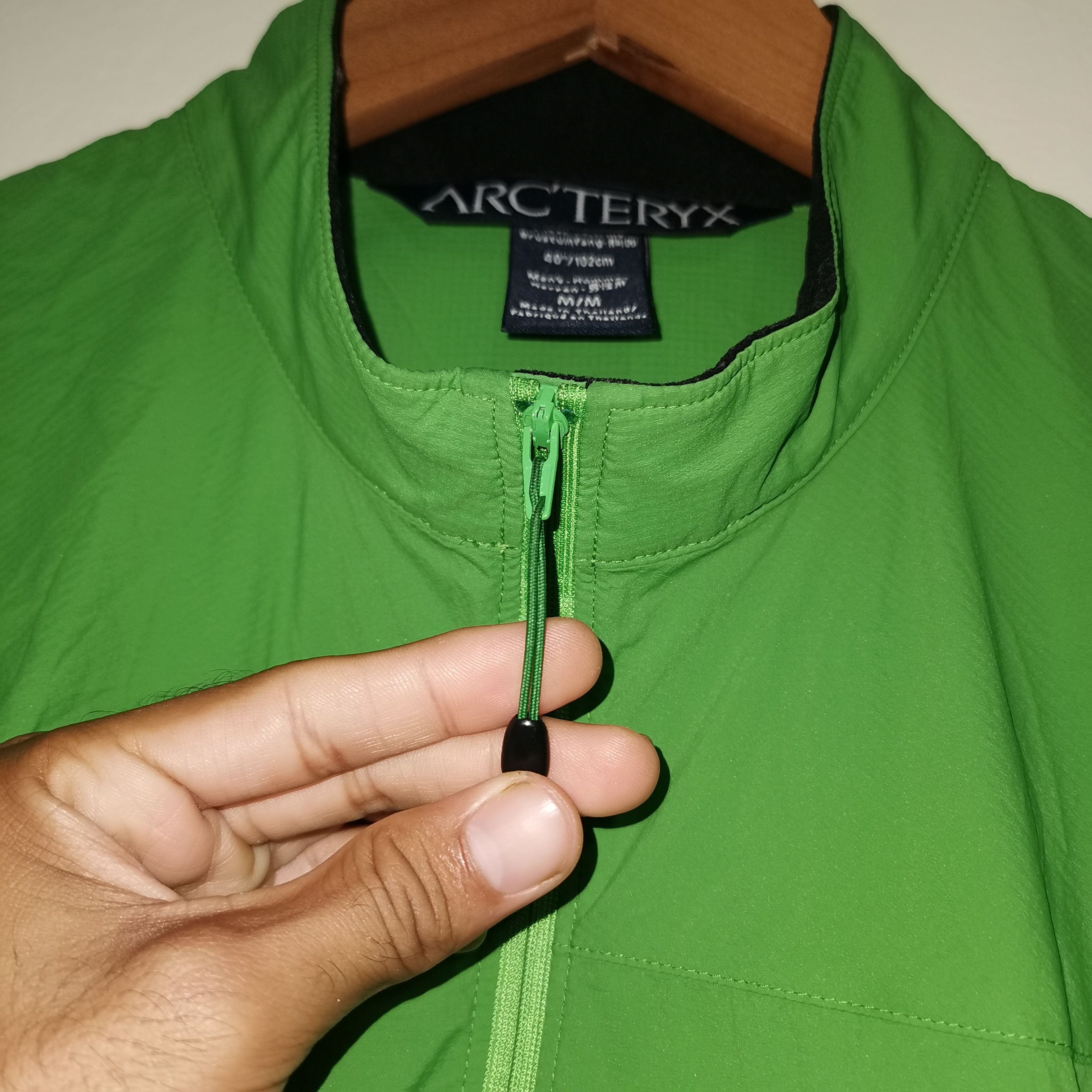Arc'teryx ARC’TERYX WINDBREAKER LIGHT JACKET size M Size US M / EU 48-50 / 2 - 5 Thumbnail