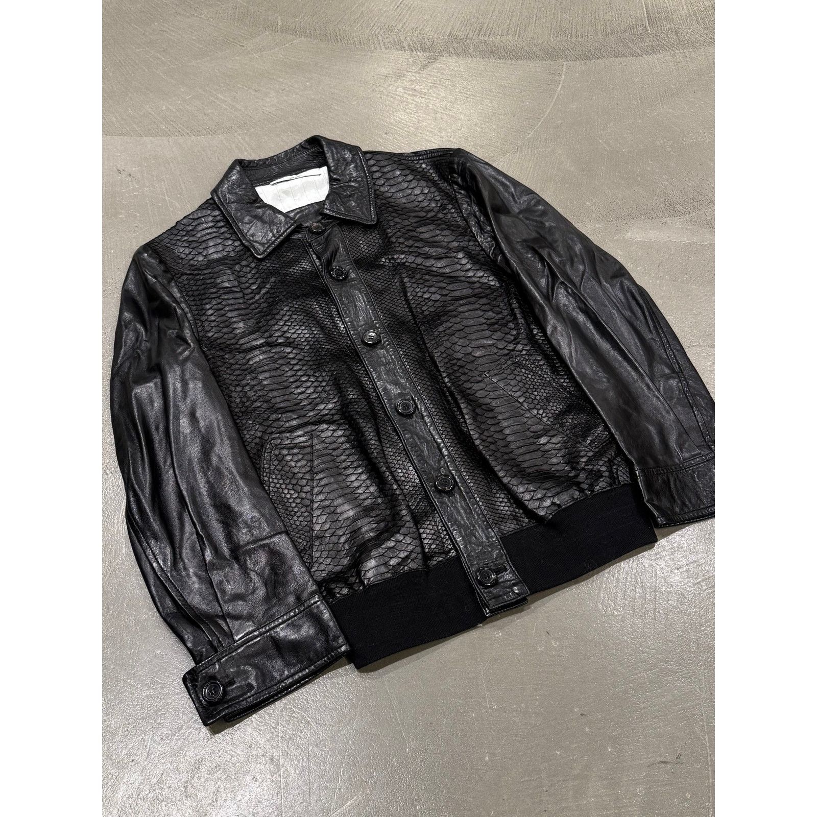 Saint Laurent Paris 2000s Yves Saint Laurent by Tom Ford python bomber jacket Size US S / EU 44-46 / 1 - 2 Thumbnail