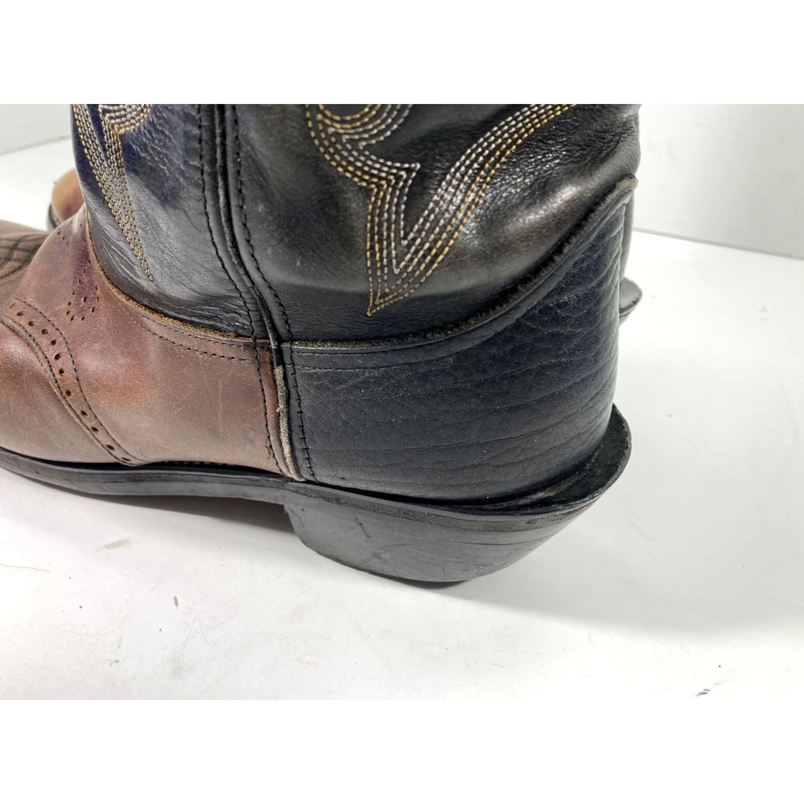 Durango Durango Buckaroo Boots Men Size 11 D Two Tone Leather Western Style SW6405 14 In Boots Mens Brown Western Cowboy Leather Durango Buckaroo SW6405 14 In Size US 11 / EU 44 - 6 Thumbnail