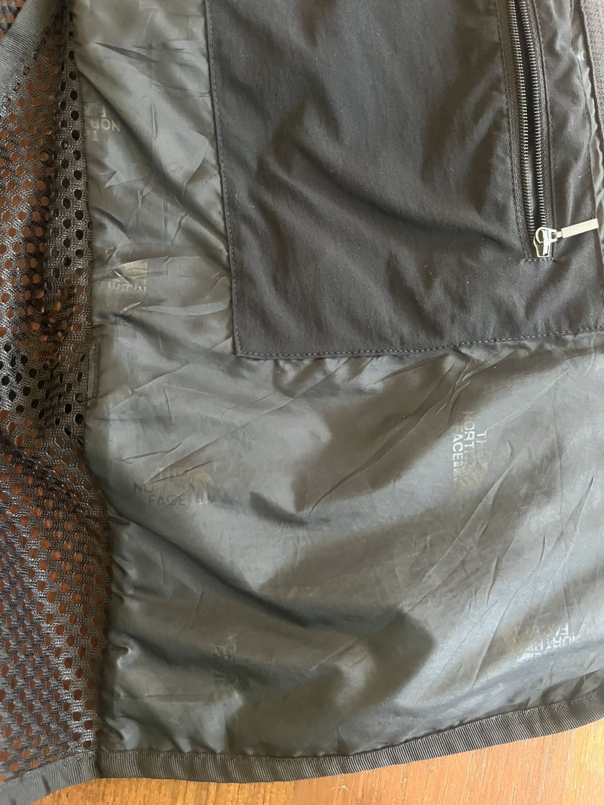 The North Face RARE🔥🔥🔥THE NORT FACE VEST UTILITY STREET WEAR Size US M / EU 48-50 / 2 - 5 Thumbnail