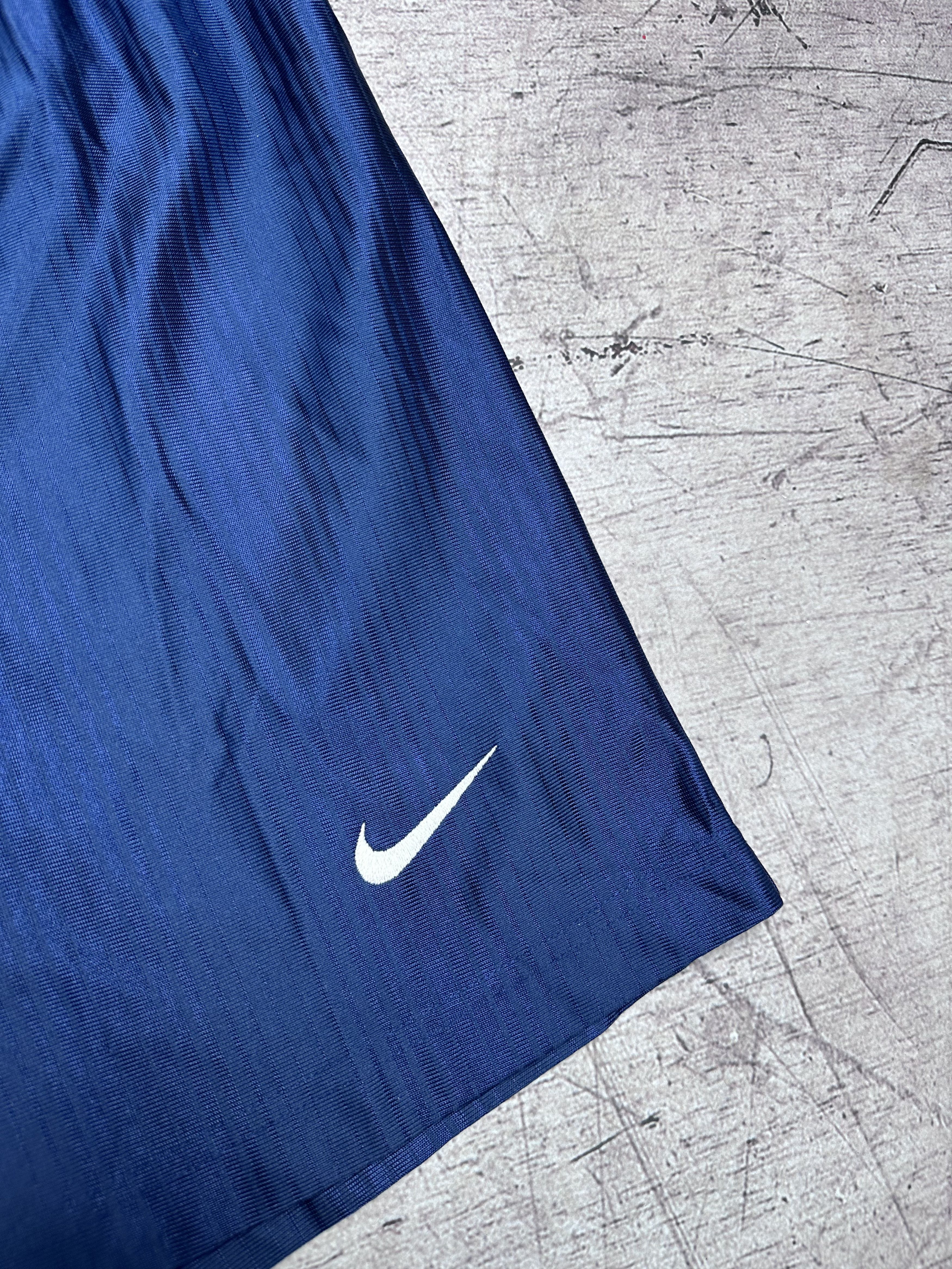 Nike Nike Dri Fit Vintage Mens Shorts Size US 32 / EU 48 - 3 Thumbnail