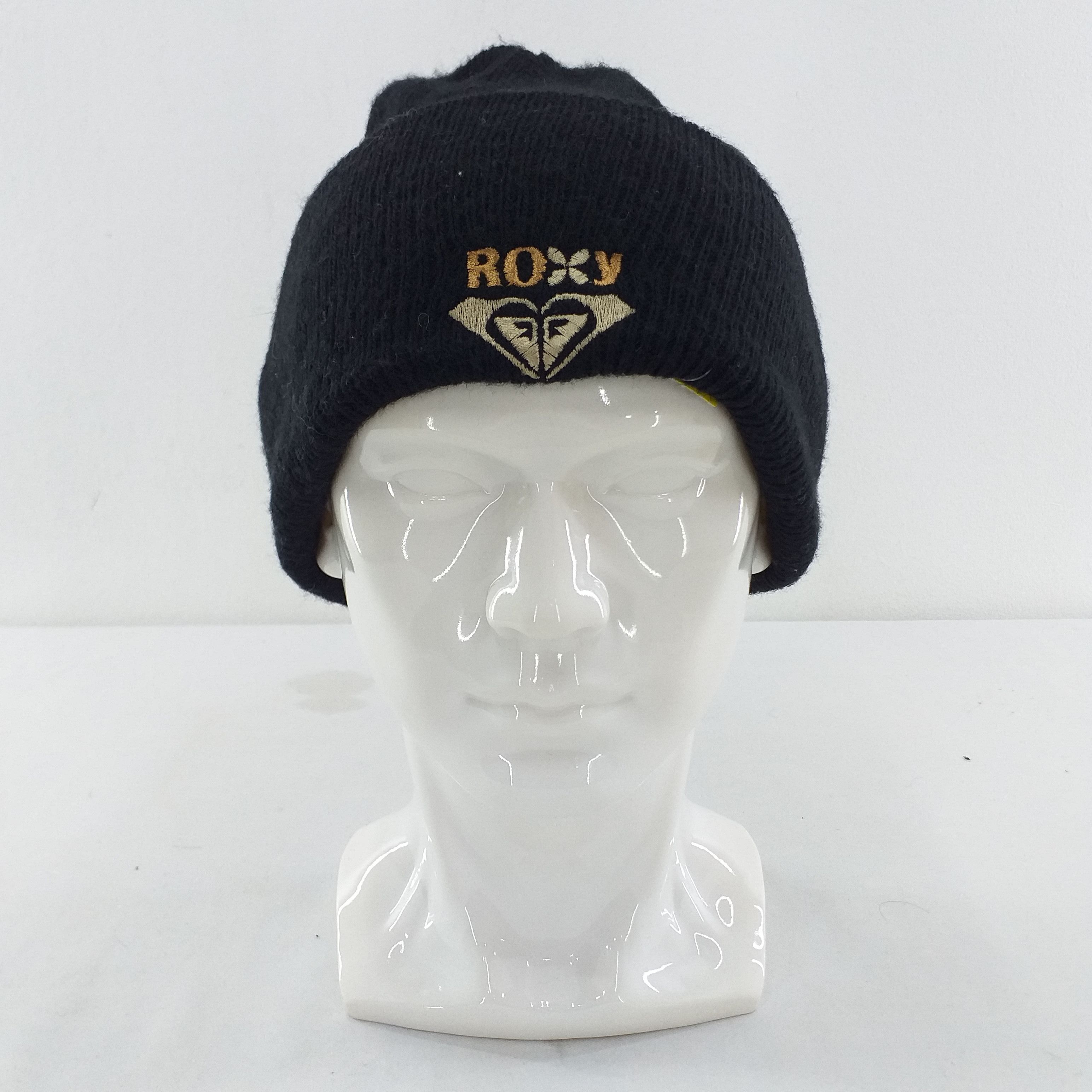 Japanese Brand Roxy Logo Embroidery Snow Cap Hat Beanie -BN199 Size ONE SIZE - 1 Thumbnail