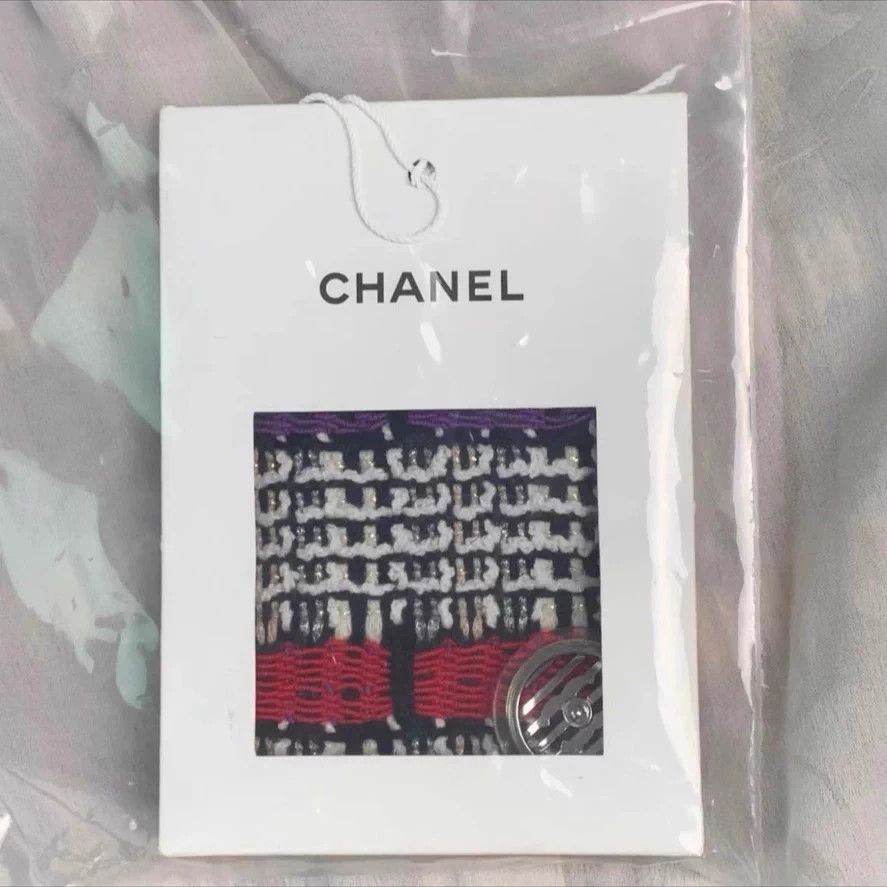 Chanel Chanel Buttoned Jacket Size 40 Size M / US 6-8 / IT 42-44 - 4 Thumbnail