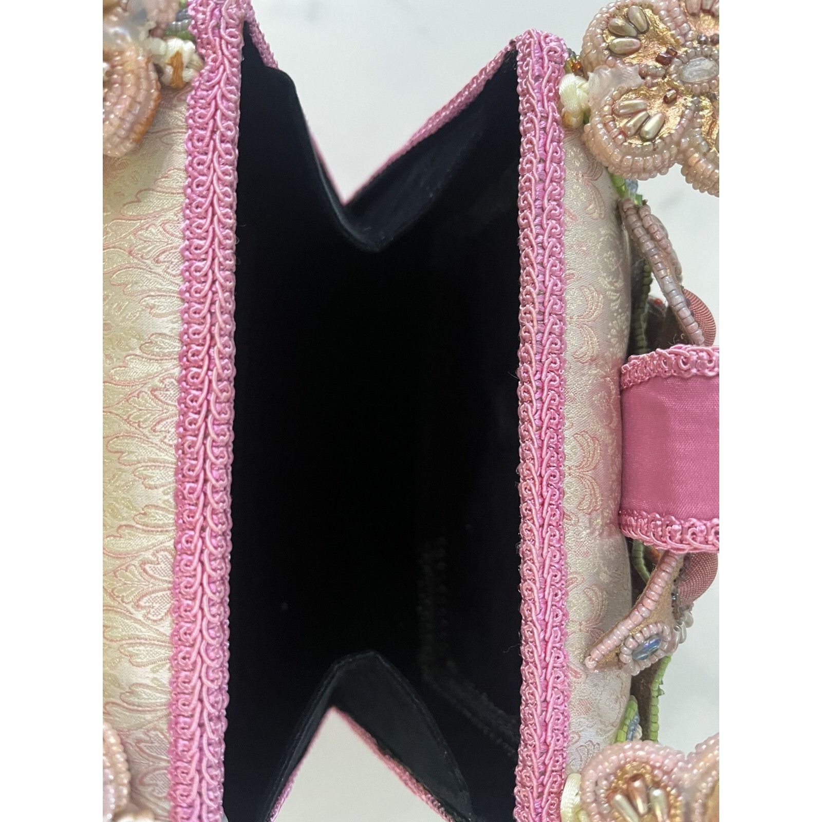 Mary Frances Mary Frances Beaded Floral Handbag With Intricate Embroidery Size ONE SIZE - 9 Thumbnail