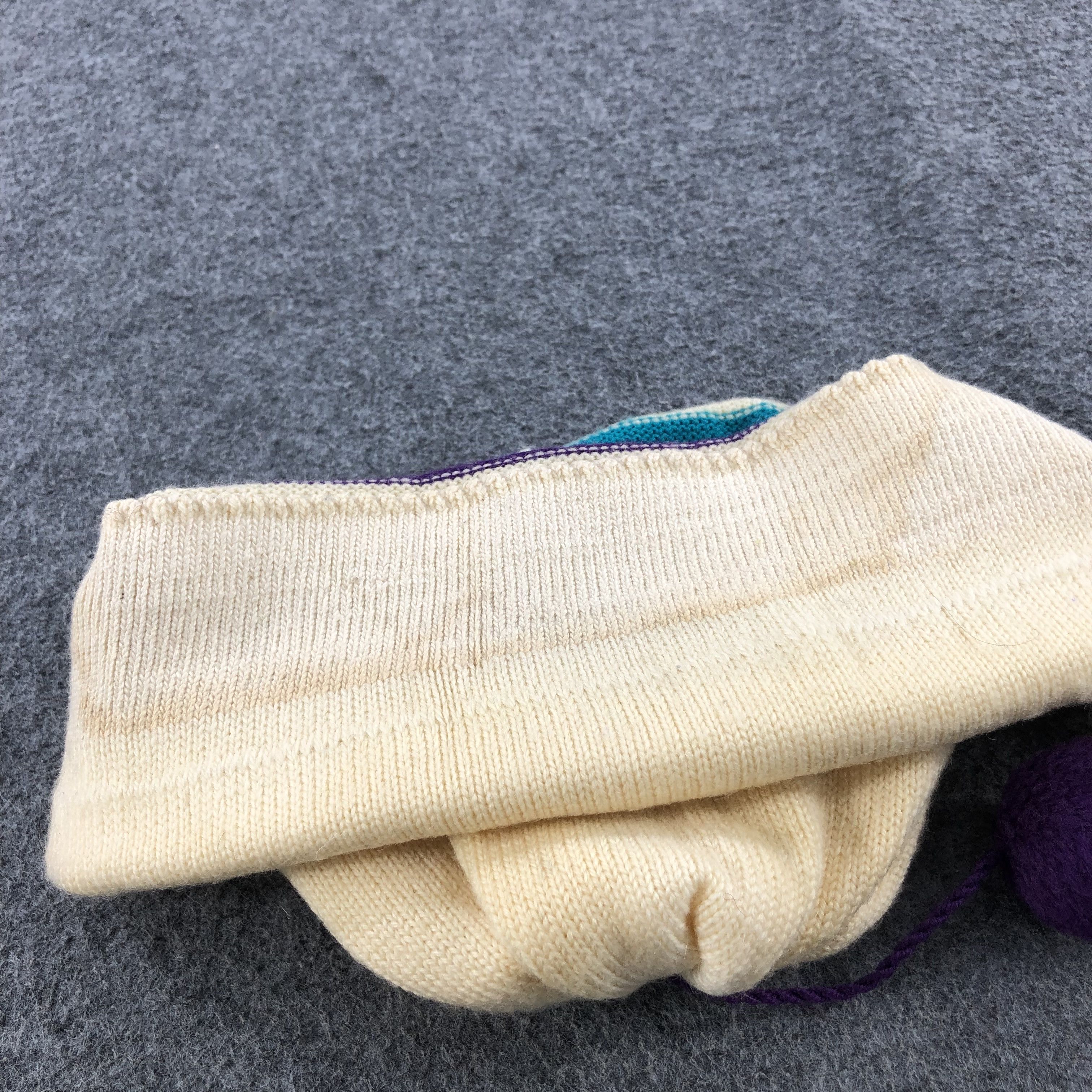 Vintage Unknown Dangling Ball Beanie Snowcap Snow Hat B153 Size ONE SIZE - 5 Thumbnail