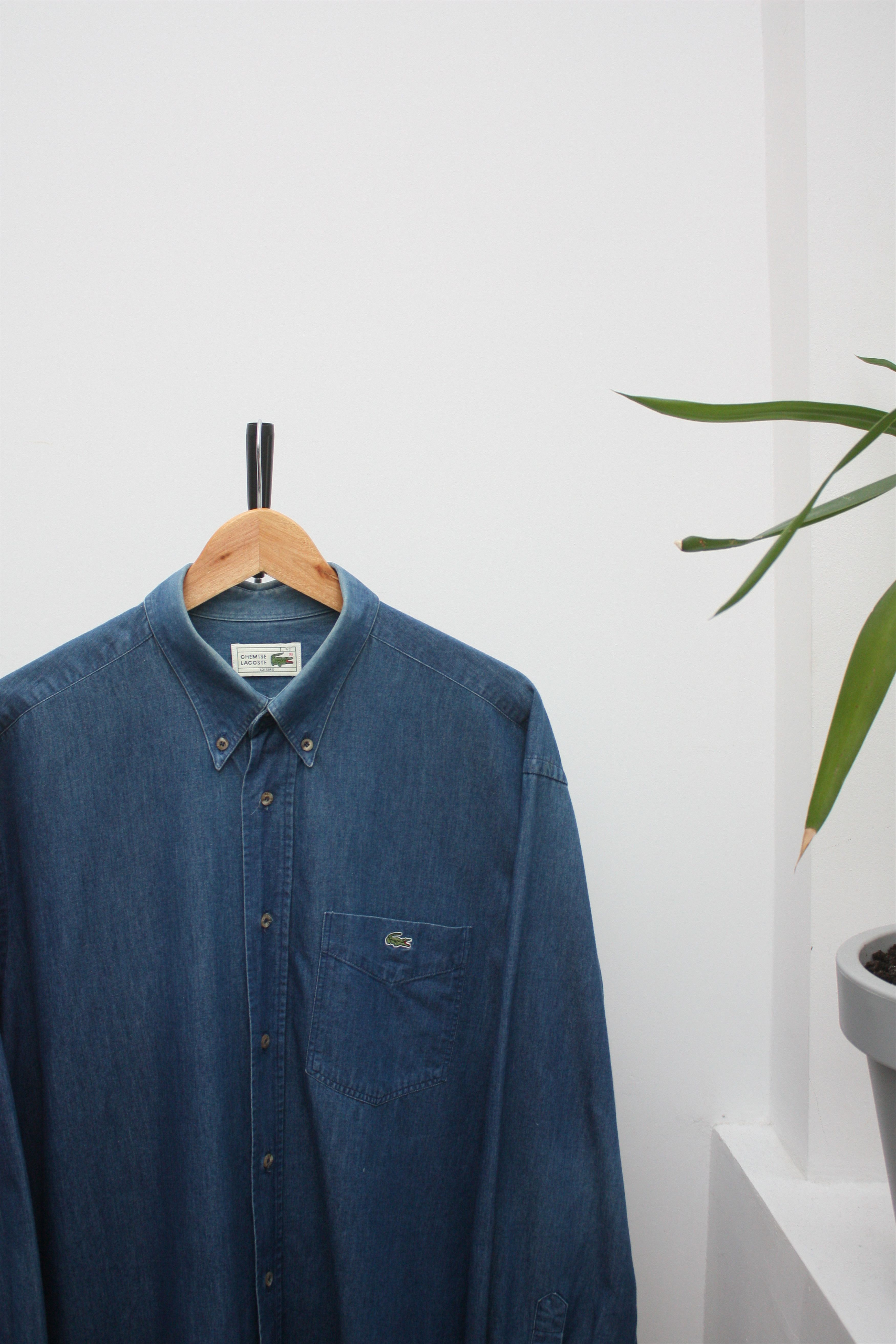 Lacoste Lacoste Vintage Denim Blue Shirt Men's 43 Size US XL / EU 56 / 4 - 1 Thumbnail