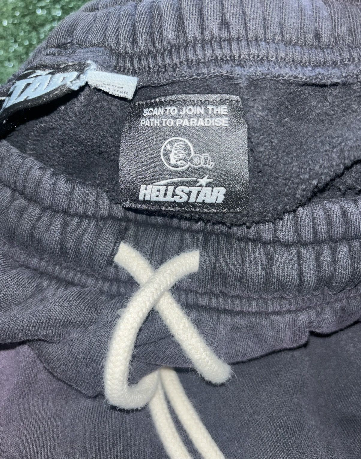 HELLSTAR Hellstar Black Purple Red Flame Shorts Size US 34 / EU 50 - 5 Thumbnail