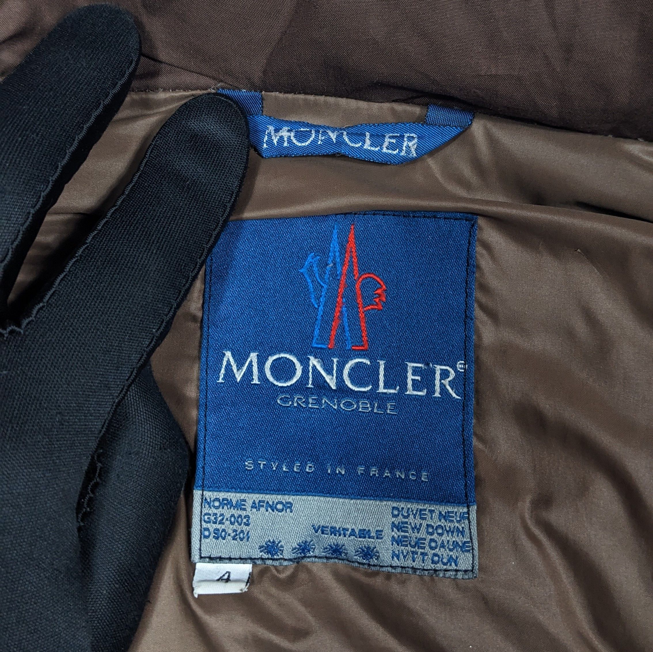 Moncler × Vintage Vintage 90s Moncler Grenoble Down Puffer Jacket Size US XL / EU 56 / 4 - 6 Thumbnail