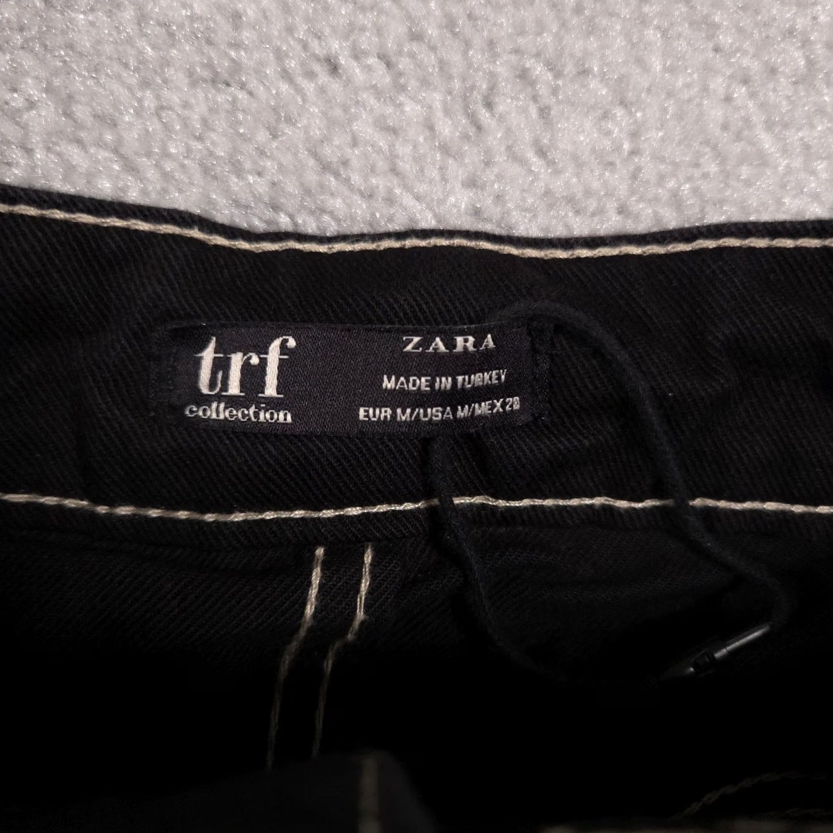 Zara Zara TRF Collection Skirt Womens Medium Black Contrast Stitch Mini Pockets Zipper Button Size 32" / US 10 / IT 46 - 5 Thumbnail