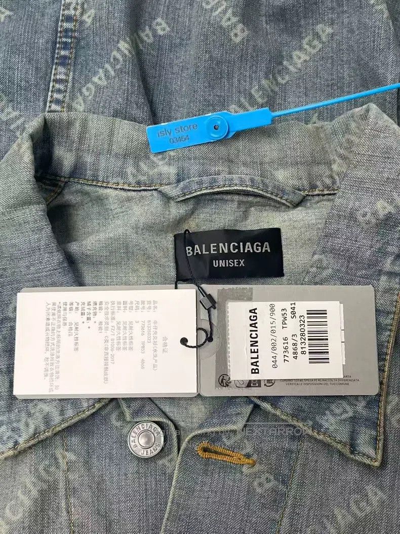 Balenciaga Balenciaga Logo Printed Distressed Lapel Single Breasted D Size US L / EU 52-54 / 3 - 4 Thumbnail