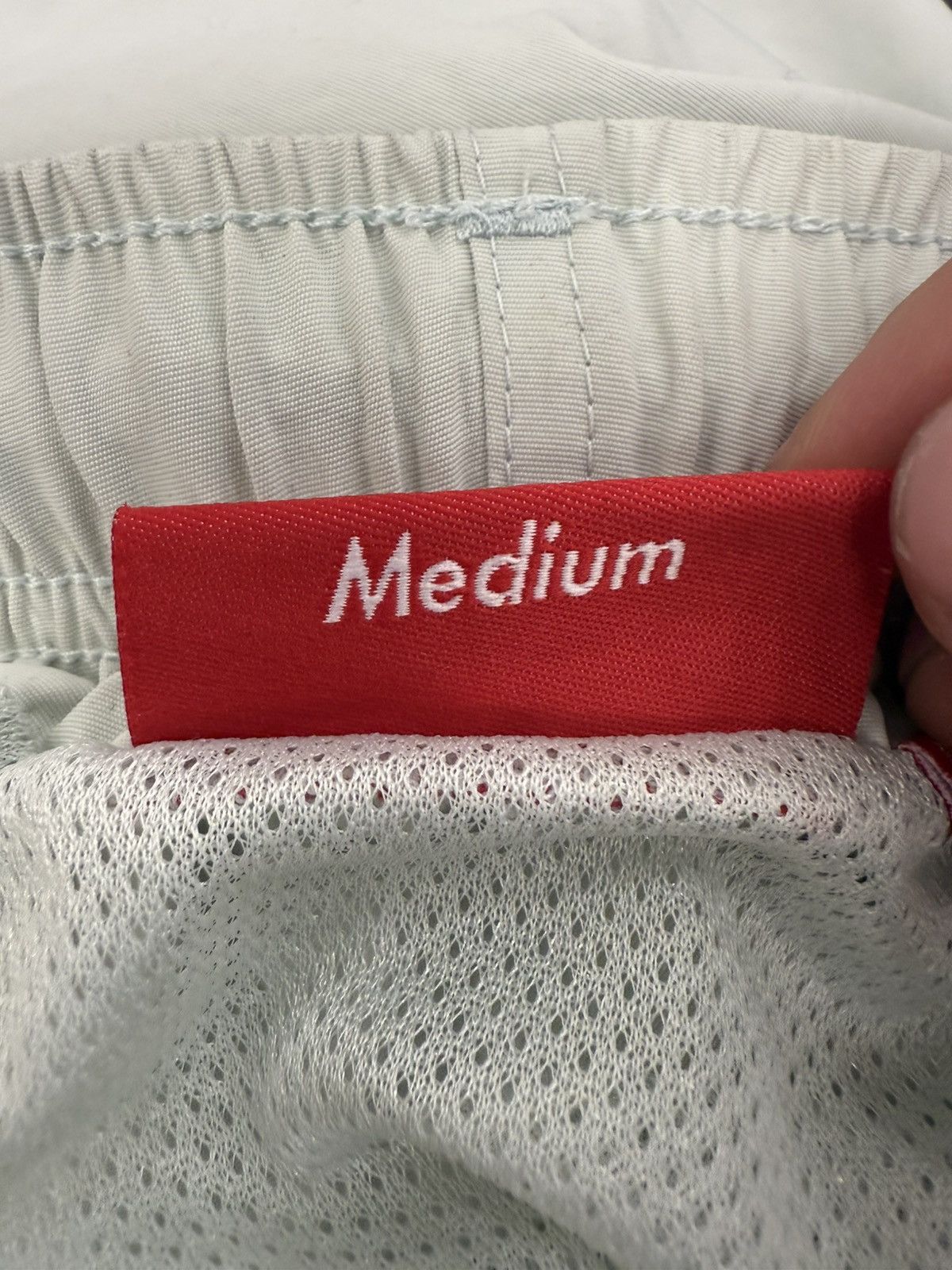 Supreme Supreme Mint Shorts Size US 32 / EU 48 - 9 Thumbnail