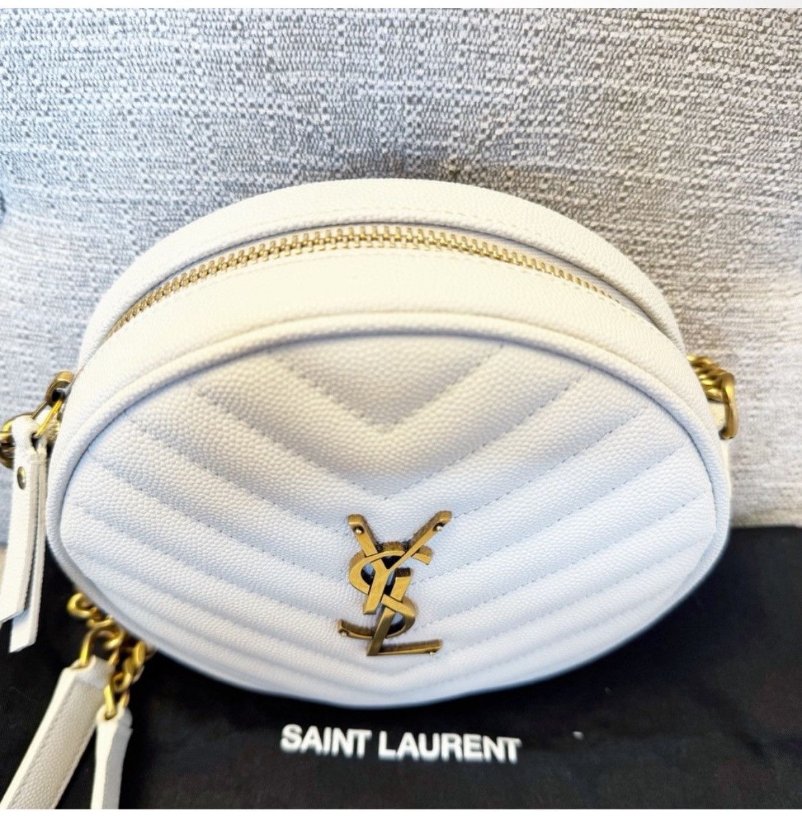 Saint Laurent Paris Auth Saint Laurent New Ivory Round Chevron YSL Crossbody Bag Size ONE SIZE - 3 Thumbnail