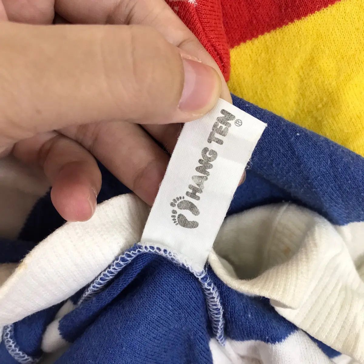 Hang Ten Vintage 80’ HANG TEN SURF Striped Hawaii Rainbow Tee Shirt Size US L / EU 52-54 / 3 - 4 Thumbnail